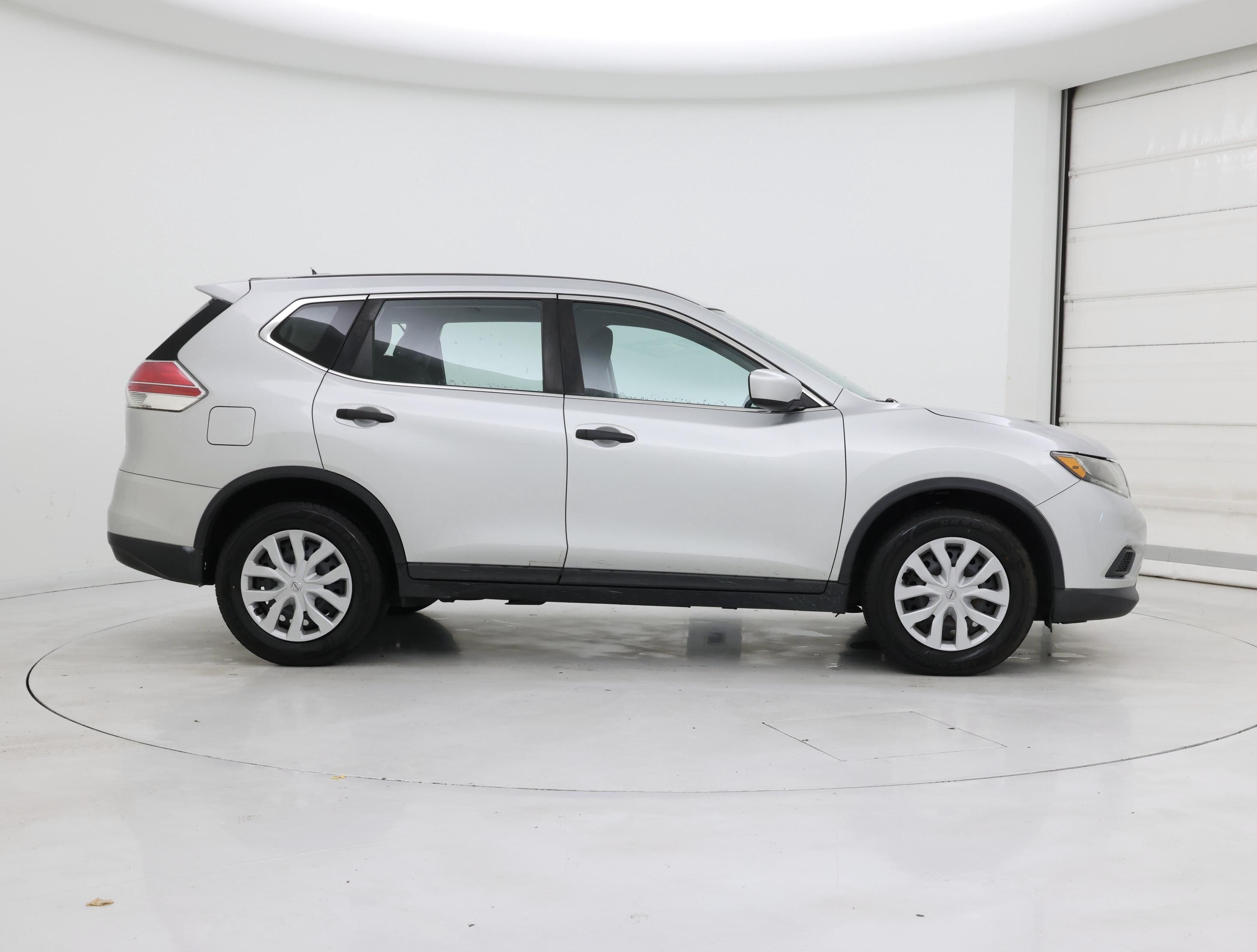 Thumbnail: 2016 Nissan Rogue - 7