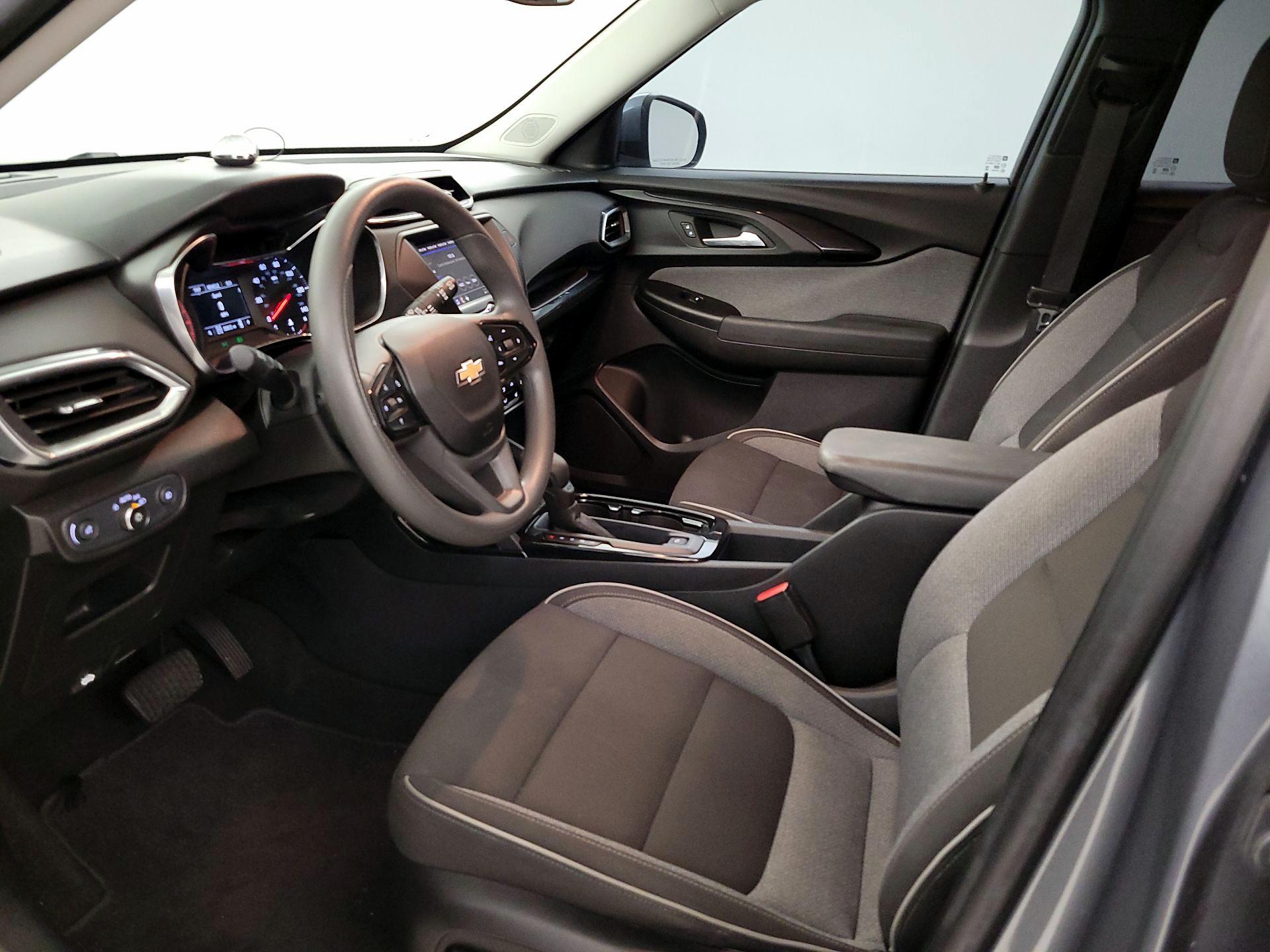 Thumbnail: 2021 Chevrolet TrailBlazer - 9