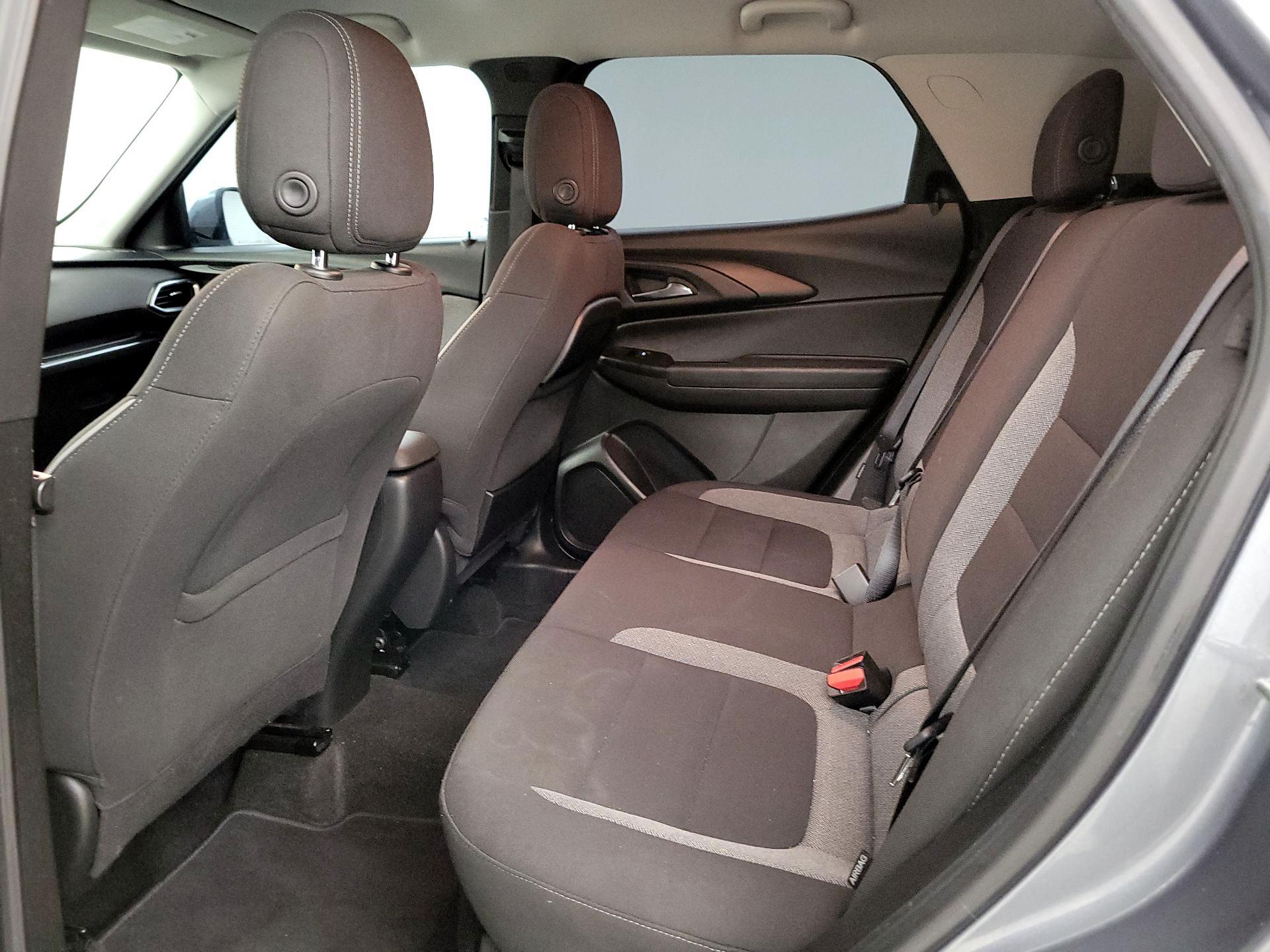 Thumbnail: 2021 Chevrolet TrailBlazer - 17