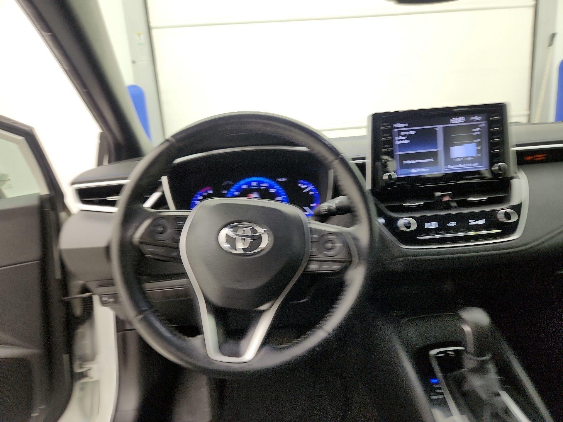 Thumbnail: 2021 Toyota Corolla - 10