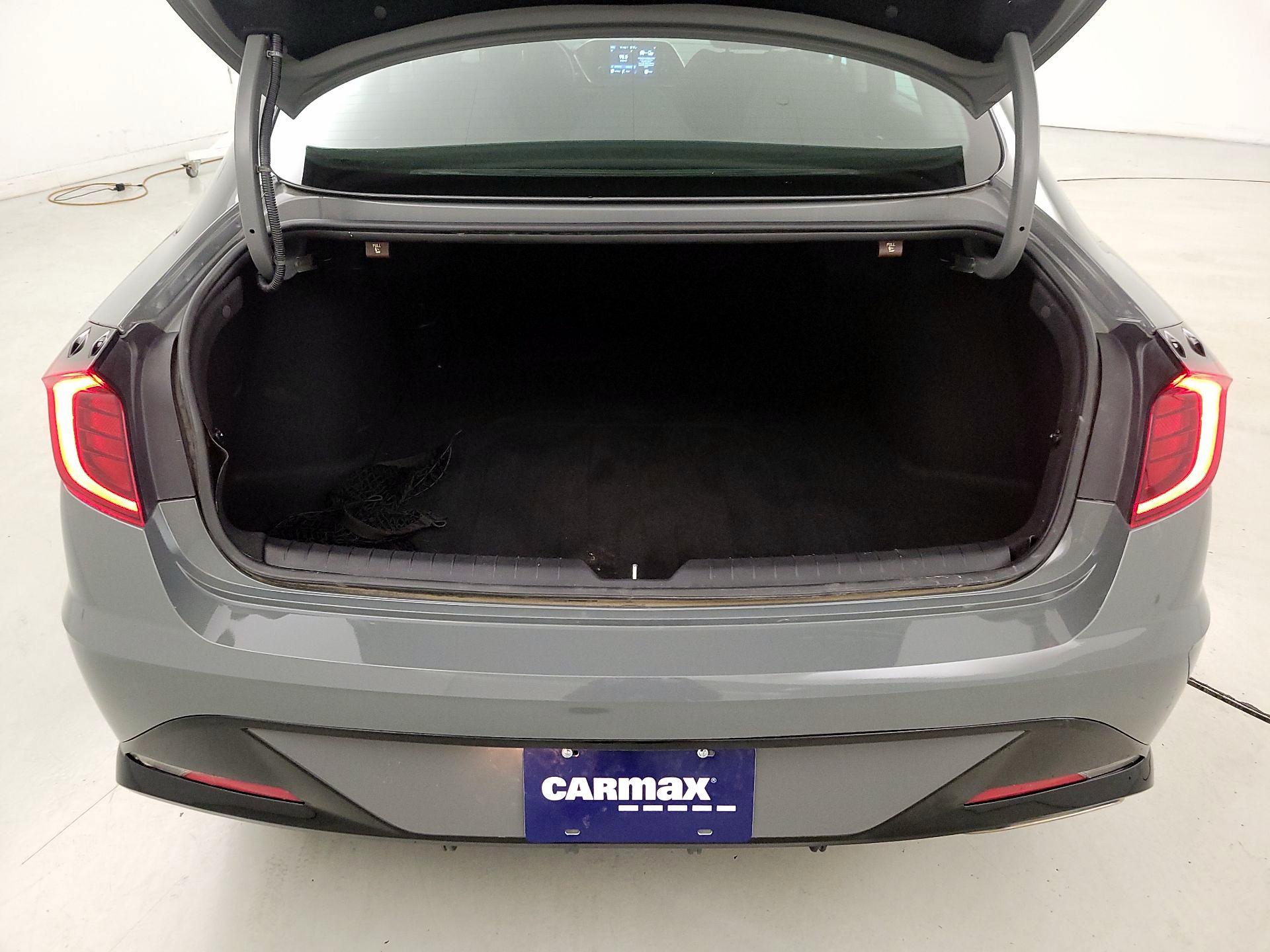 Thumbnail: 2020 Hyundai Sonata - 18