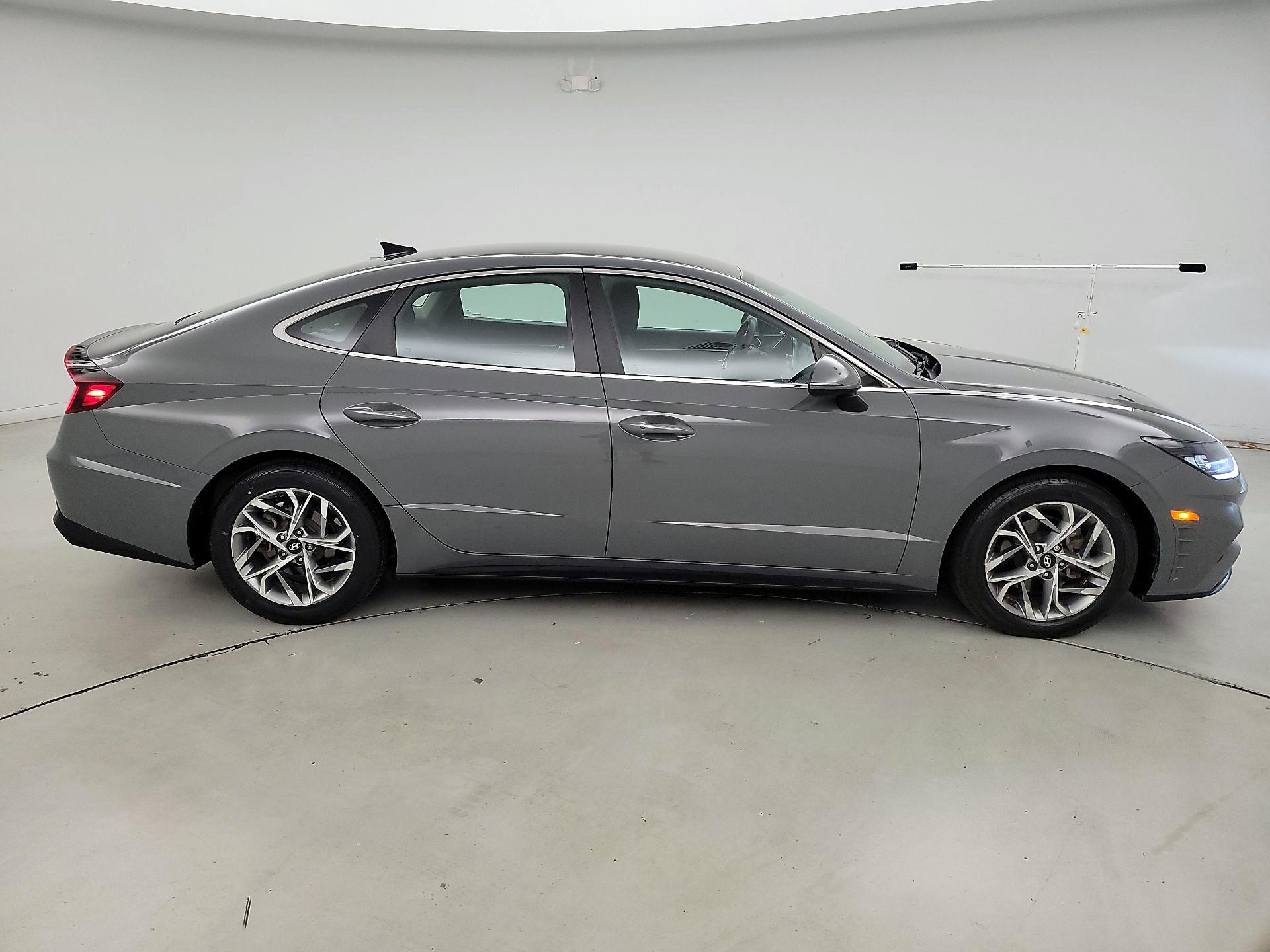 Thumbnail: 2020 Hyundai Sonata - 4