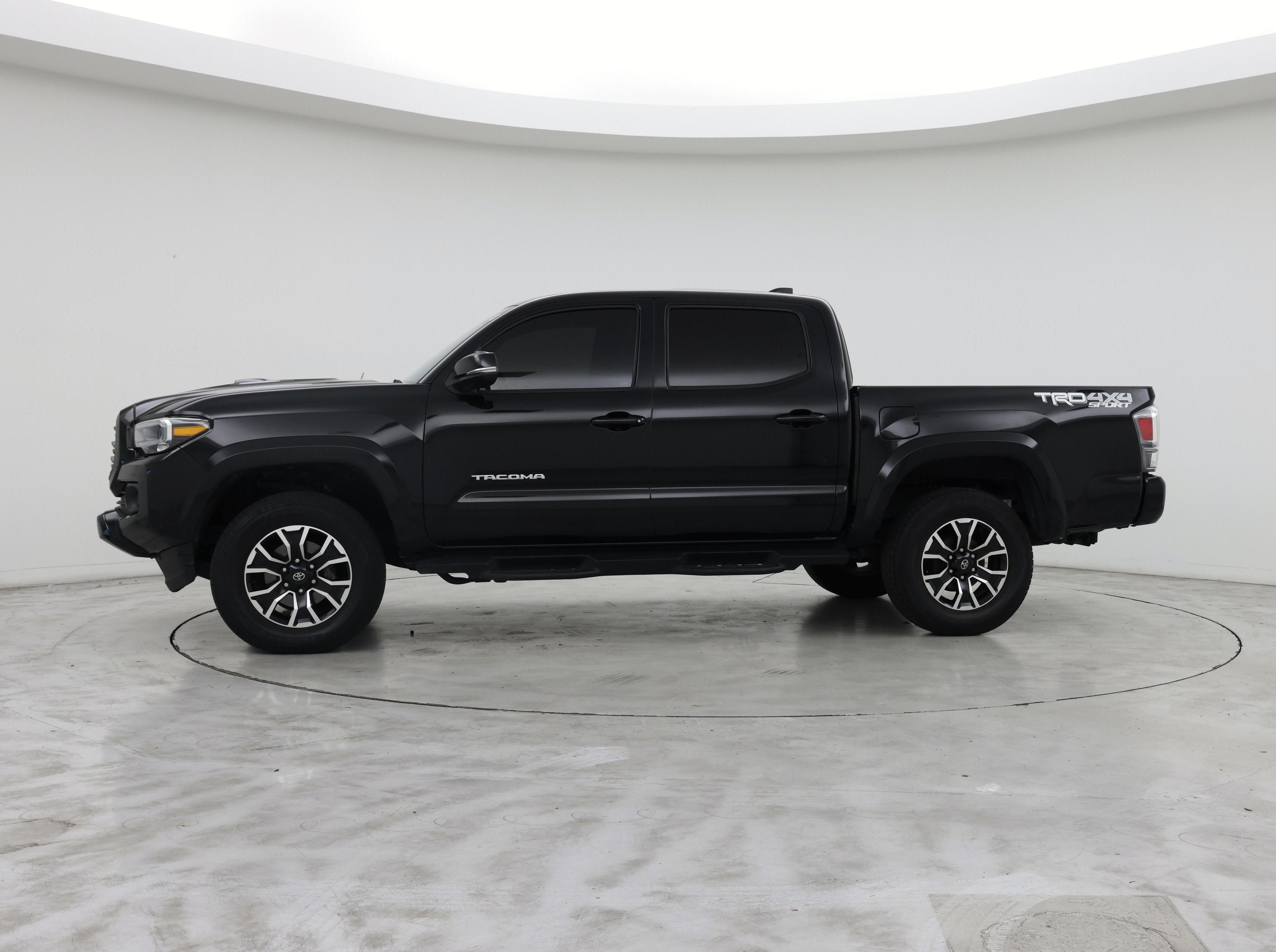 Thumbnail: 2023 Toyota Tacoma - 3