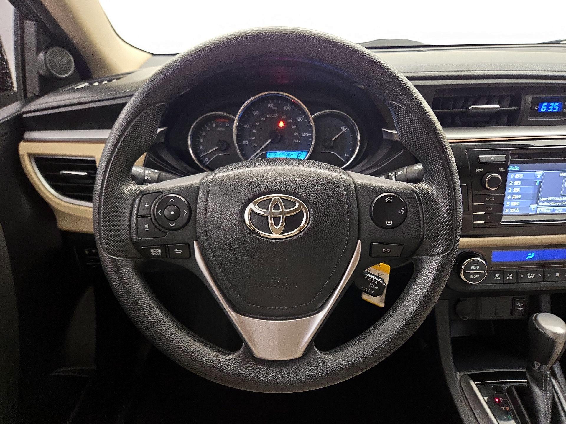 Thumbnail: 2016 Toyota Corolla - 10