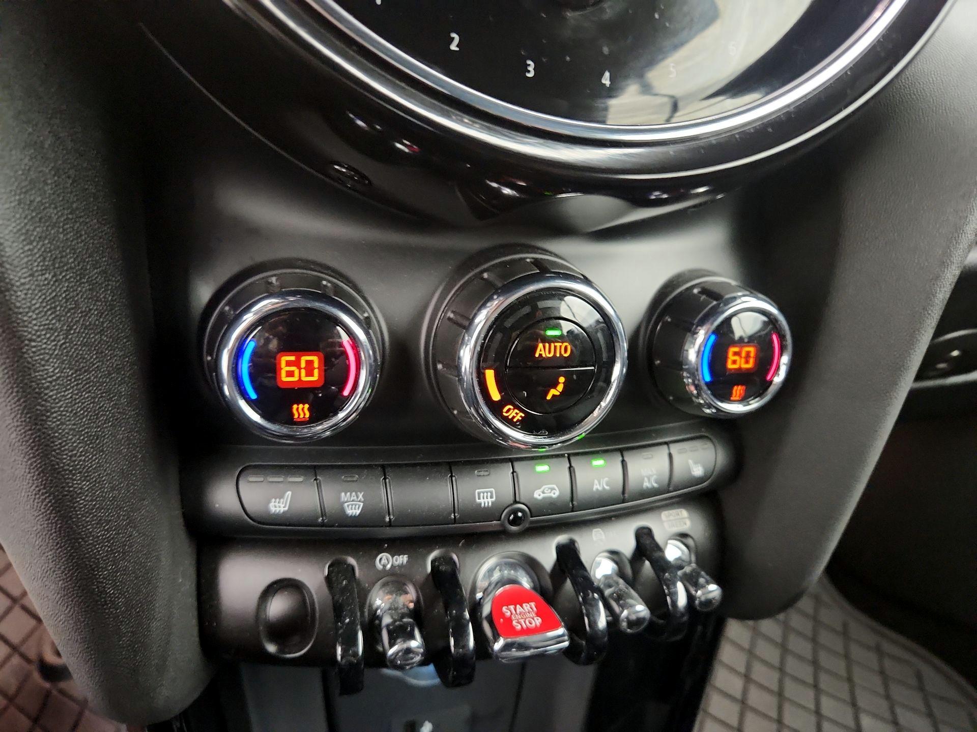 Thumbnail: 2022 MINI Cooper - 17