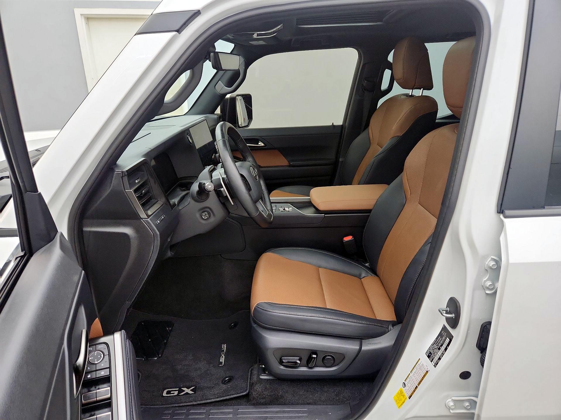 Thumbnail: 2024 Lexus GX - 11