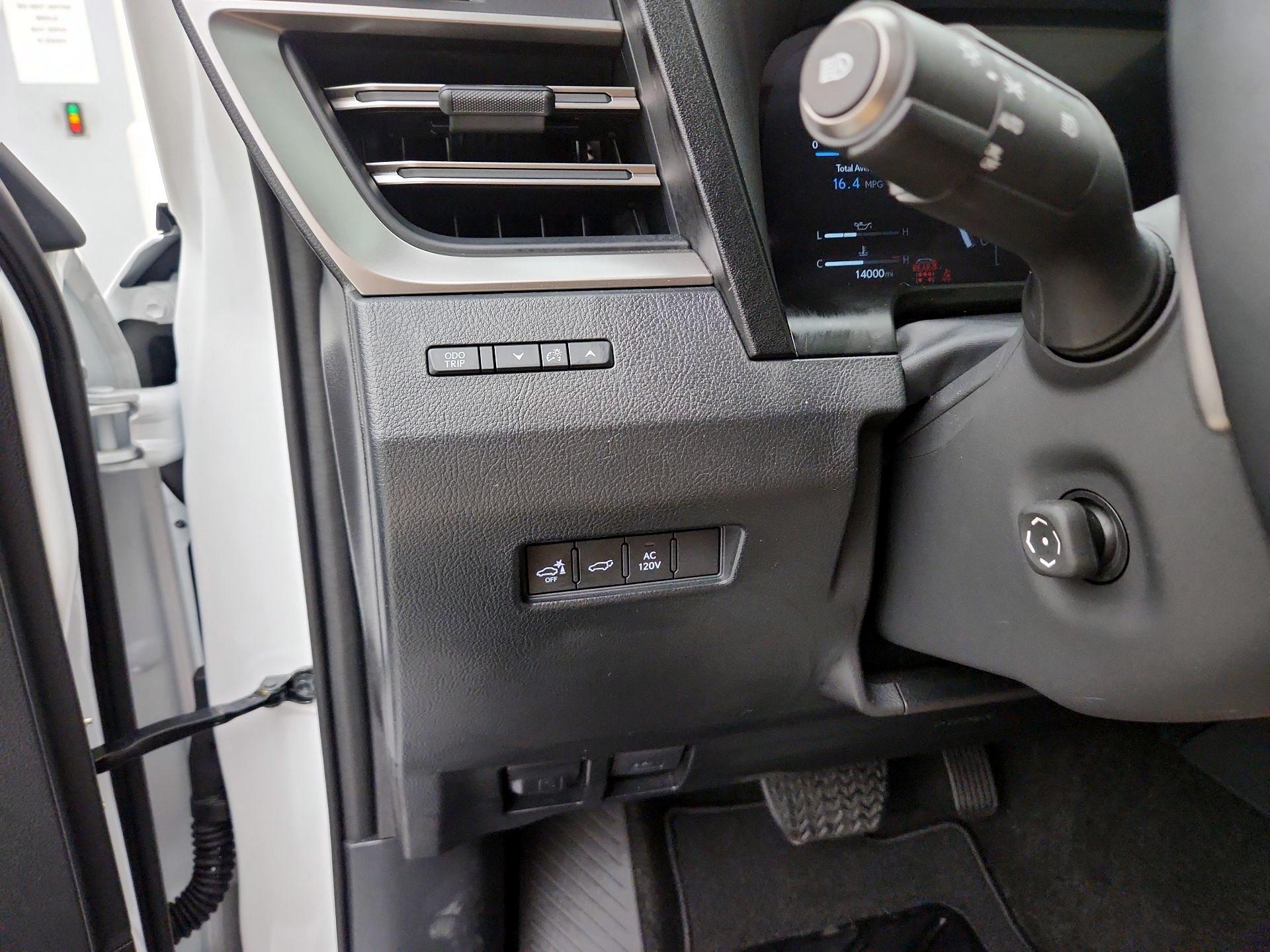 Thumbnail: 2024 Lexus GX - 13