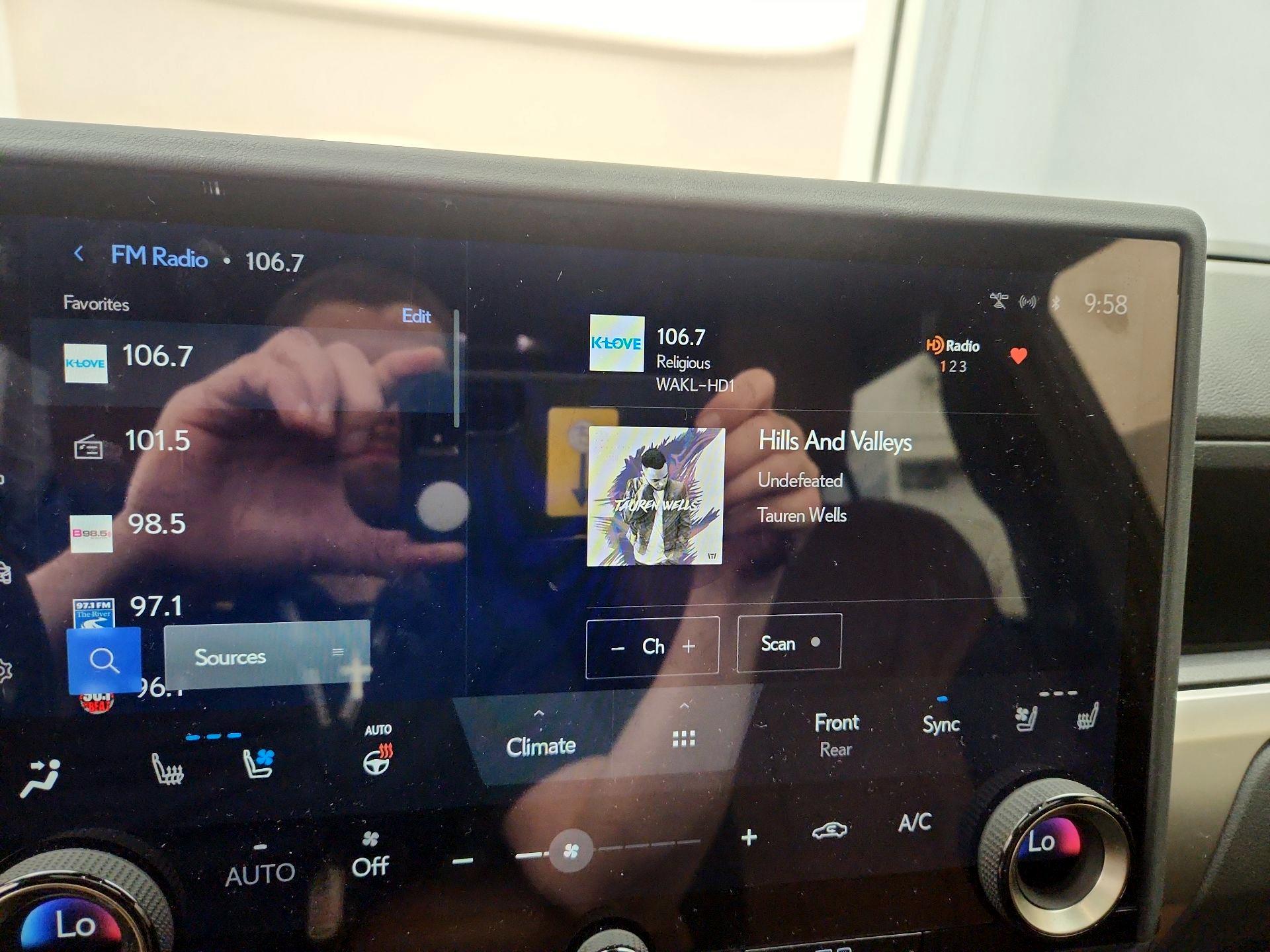 Thumbnail: 2024 Lexus GX - 16