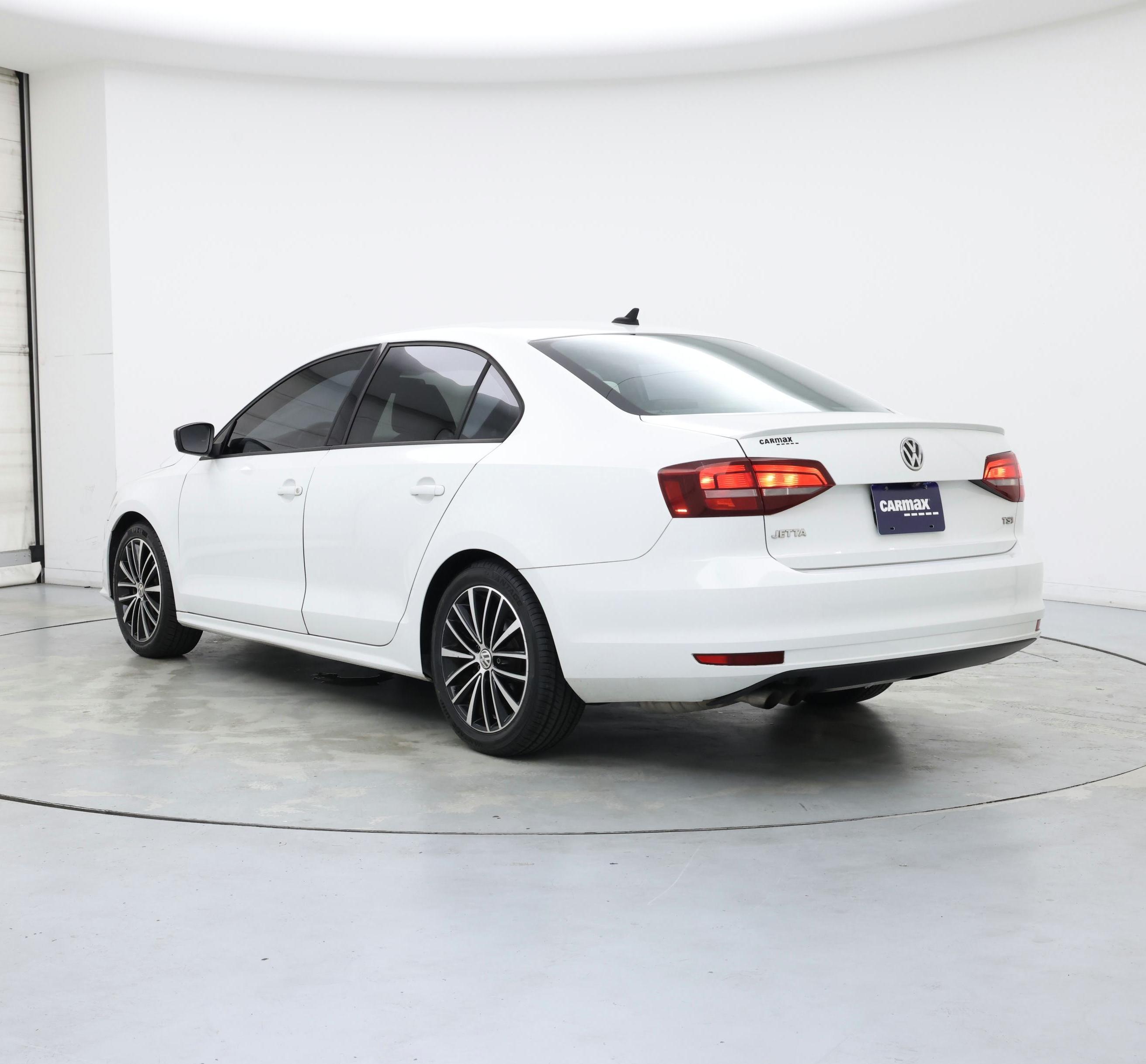 Thumbnail: 2016 Volkswagen Jetta - 2