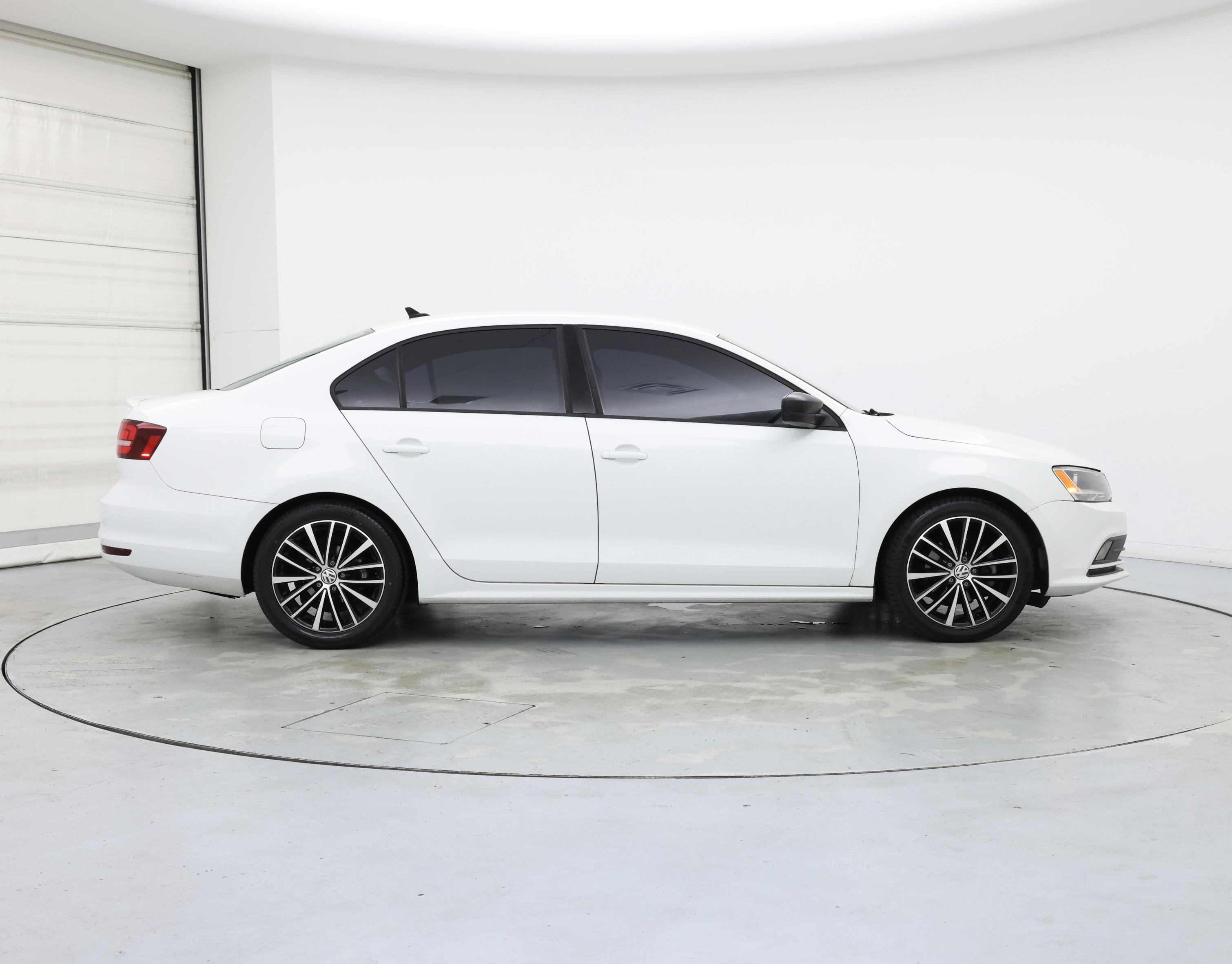 Thumbnail: 2016 Volkswagen Jetta - 7