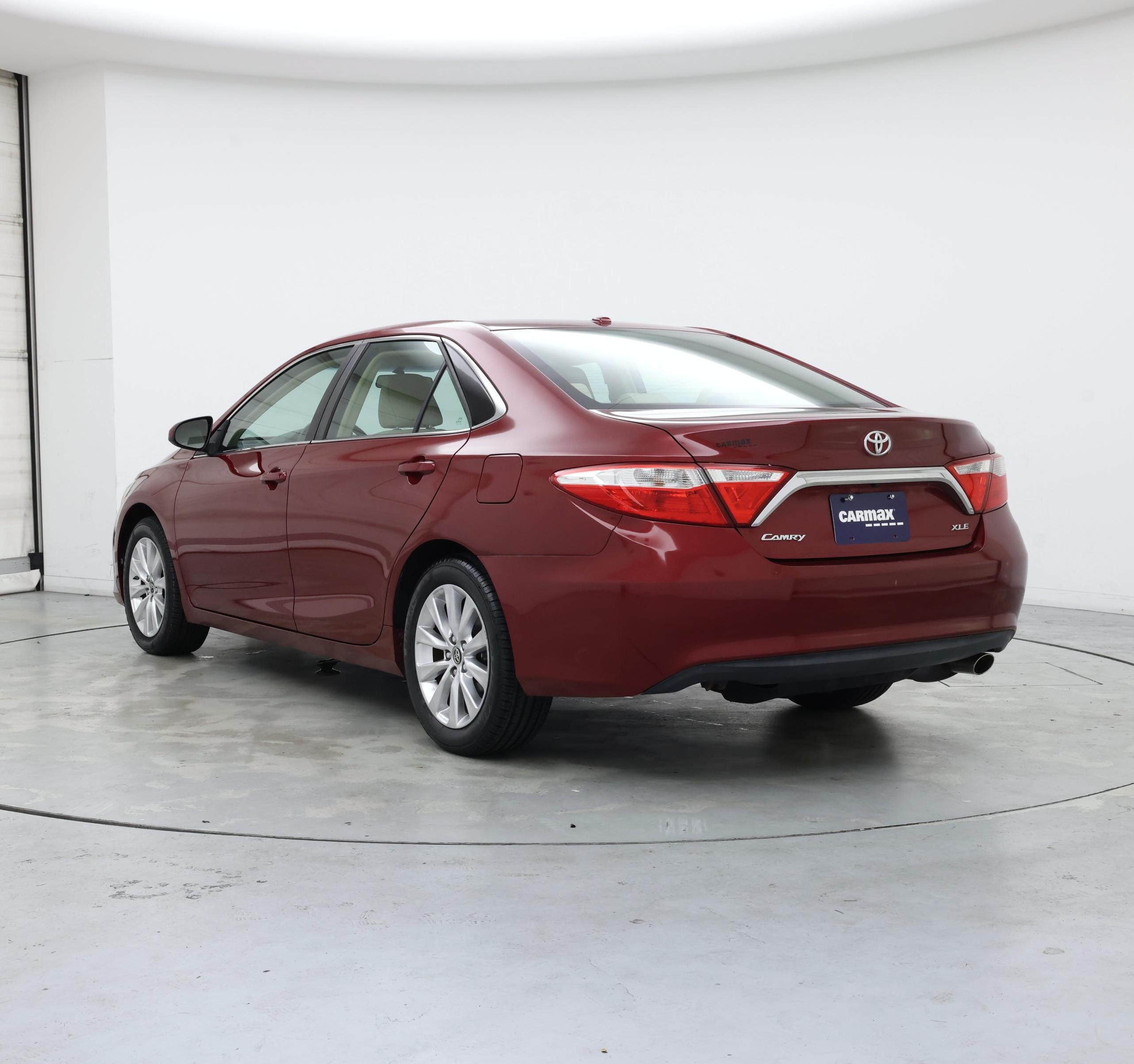 Thumbnail: 2015 Toyota Camry - 2