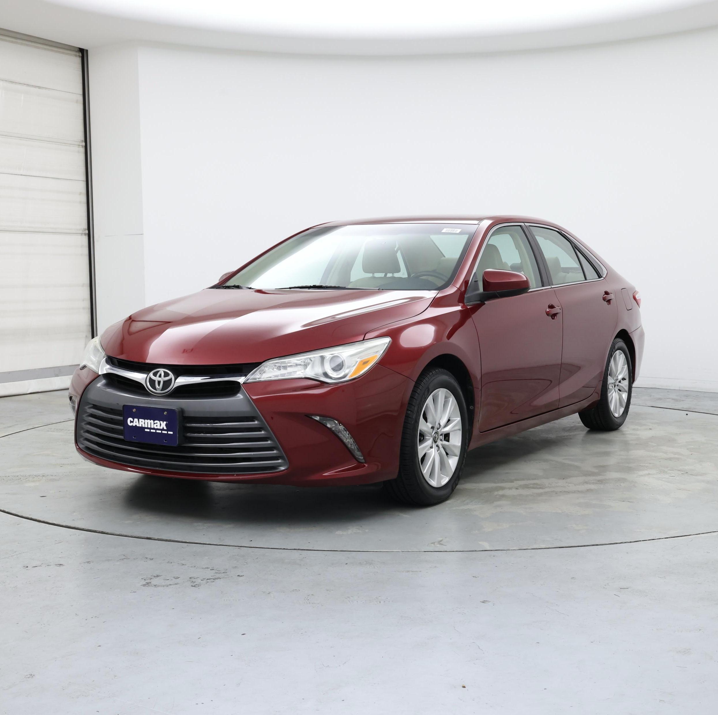 Thumbnail: 2015 Toyota Camry - 4