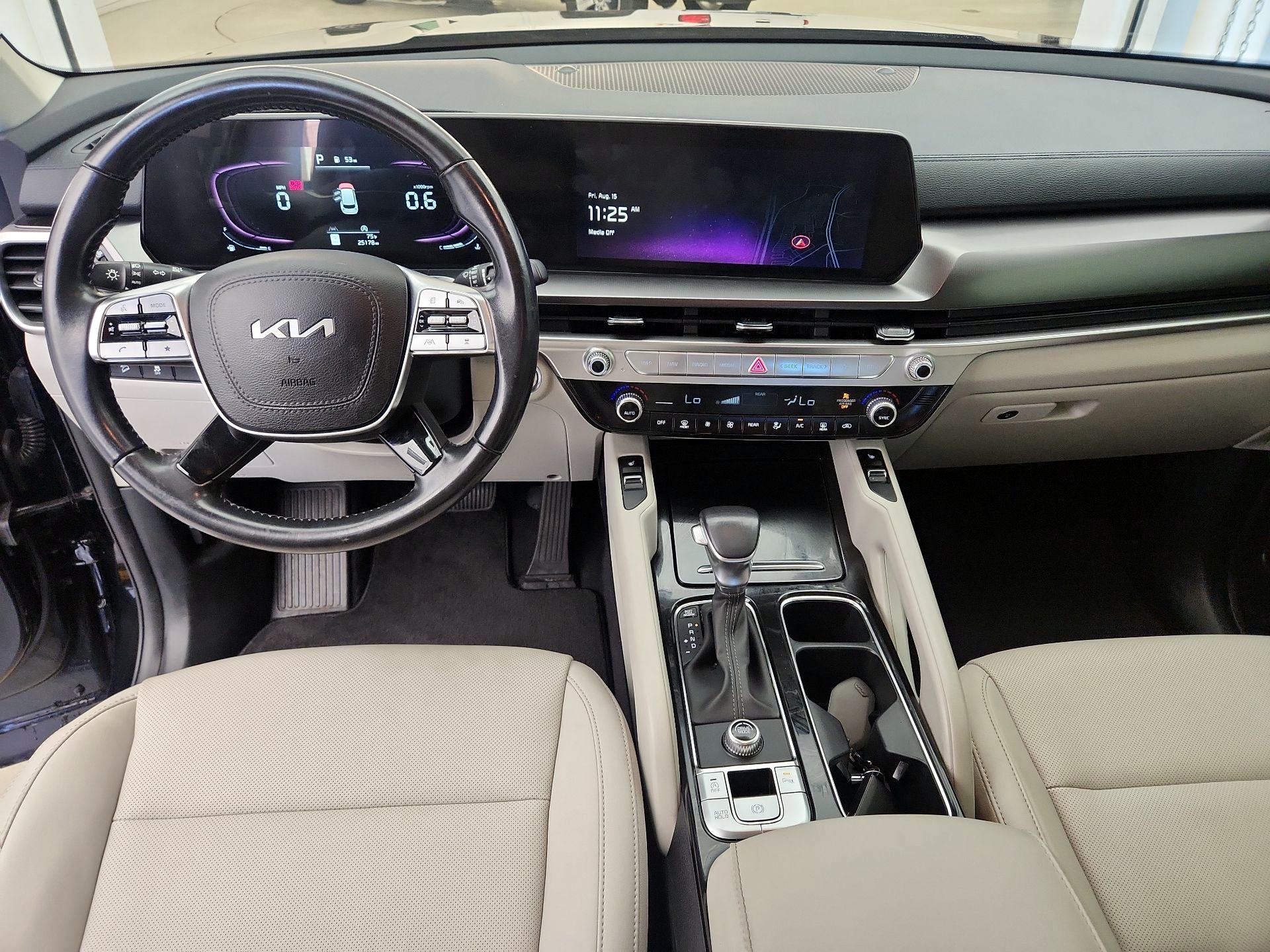 Thumbnail: 2023 Kia Telluride - 9
