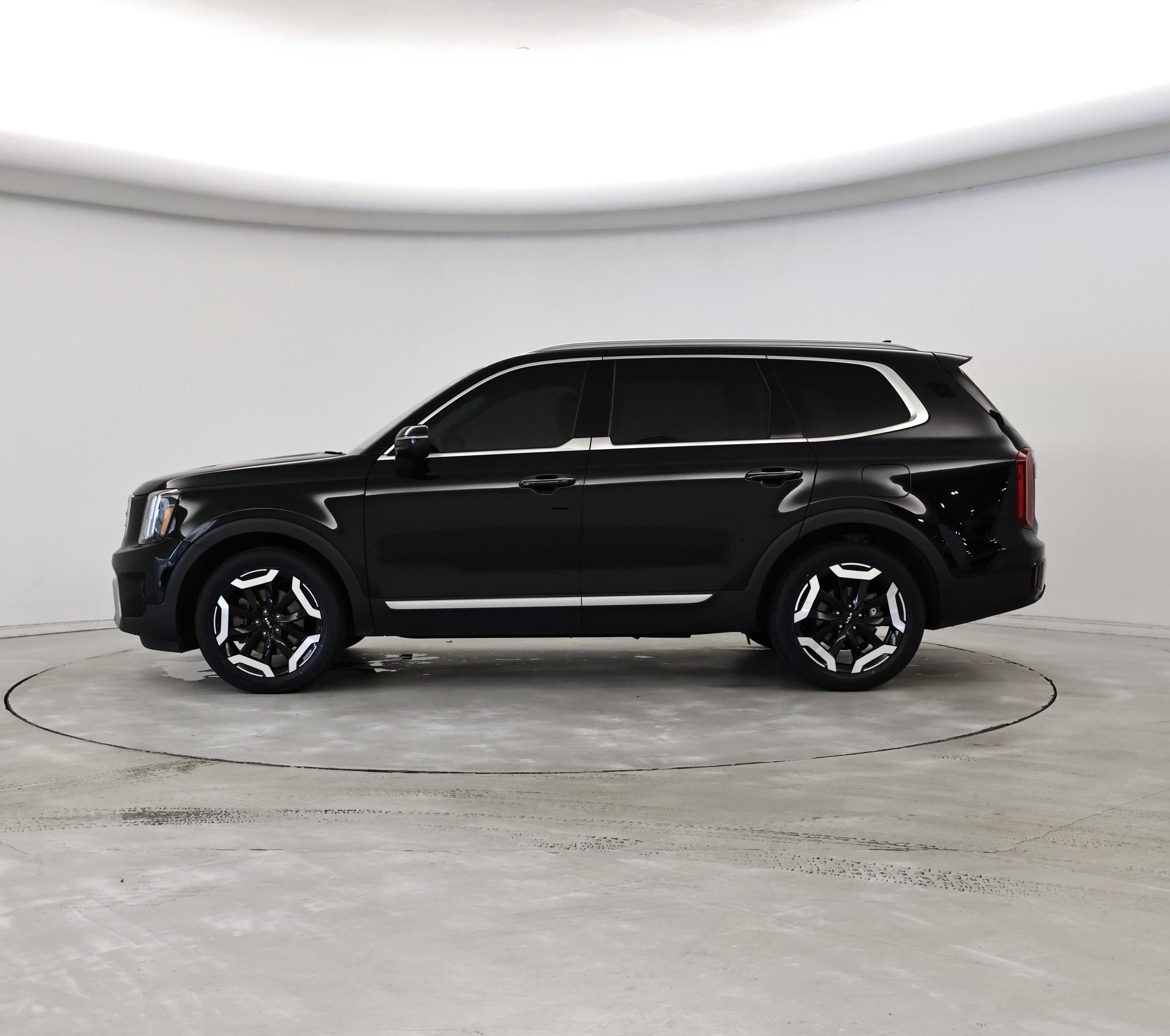 Thumbnail: 2023 Kia Telluride - 3