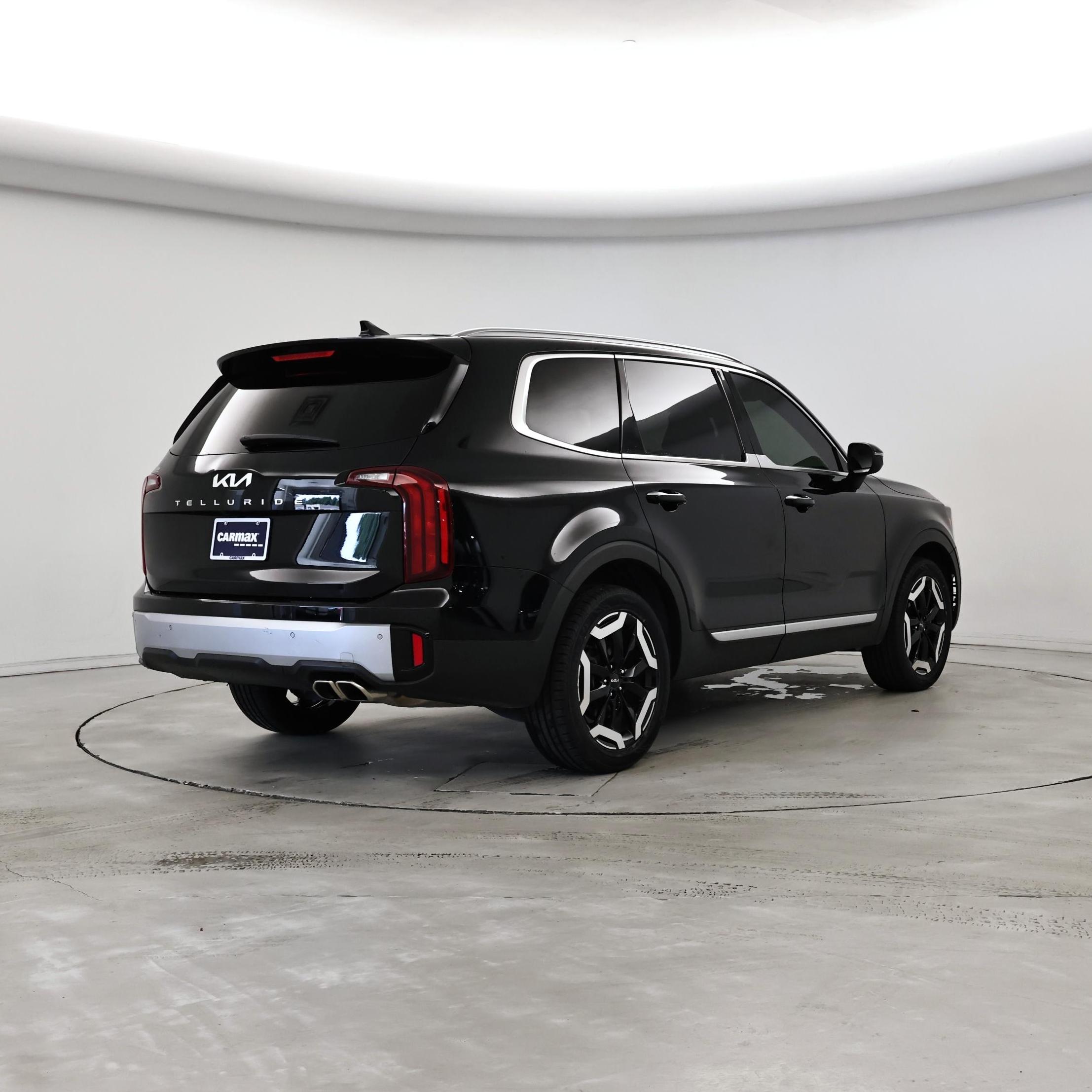 Thumbnail: 2023 Kia Telluride - 8