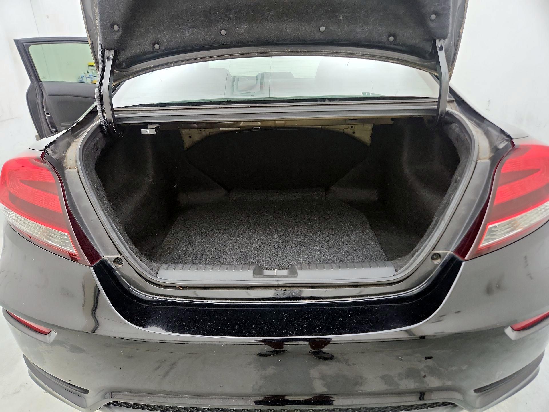 Thumbnail: 2015 Honda Civic - 20
