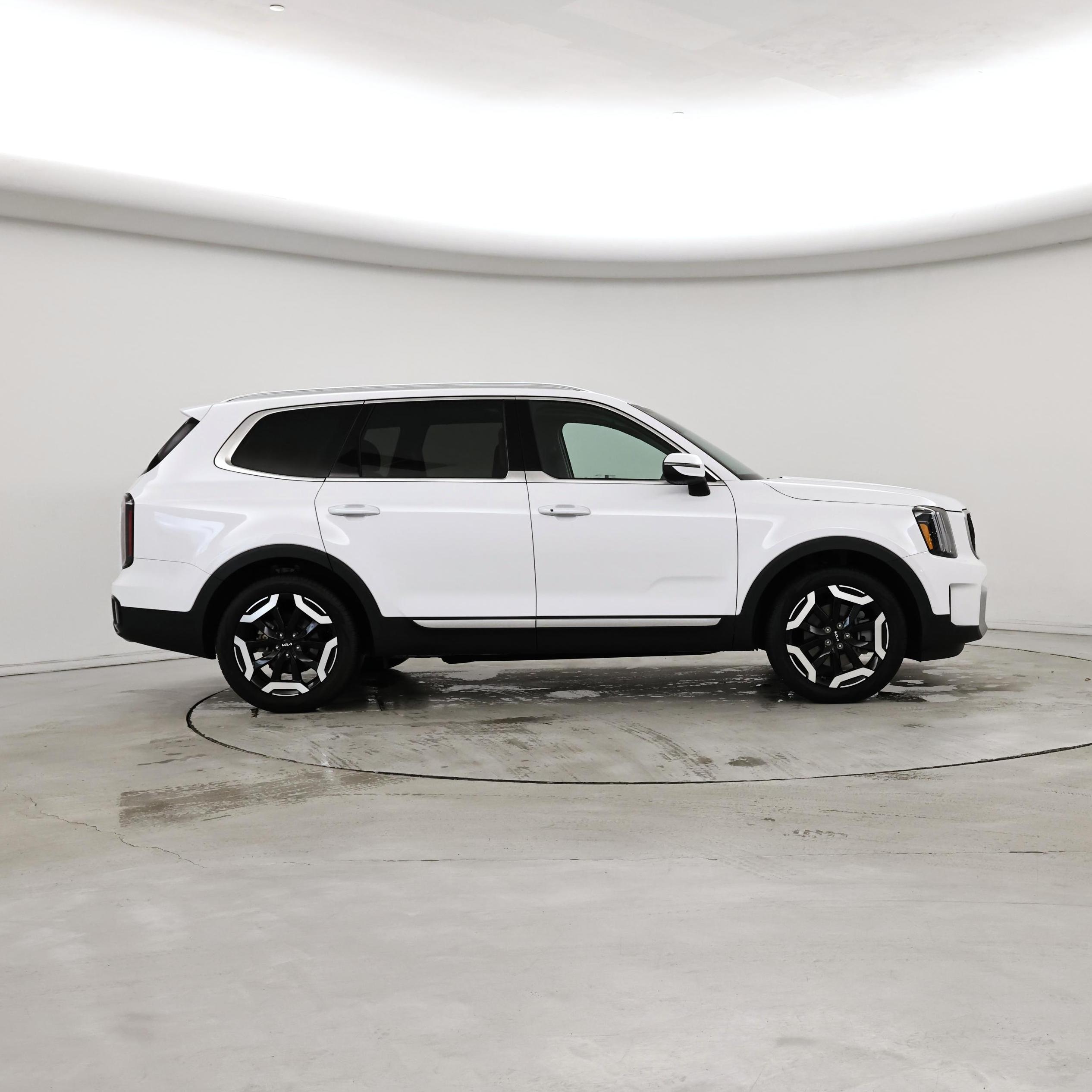 Thumbnail: 2024 Kia Telluride - 7