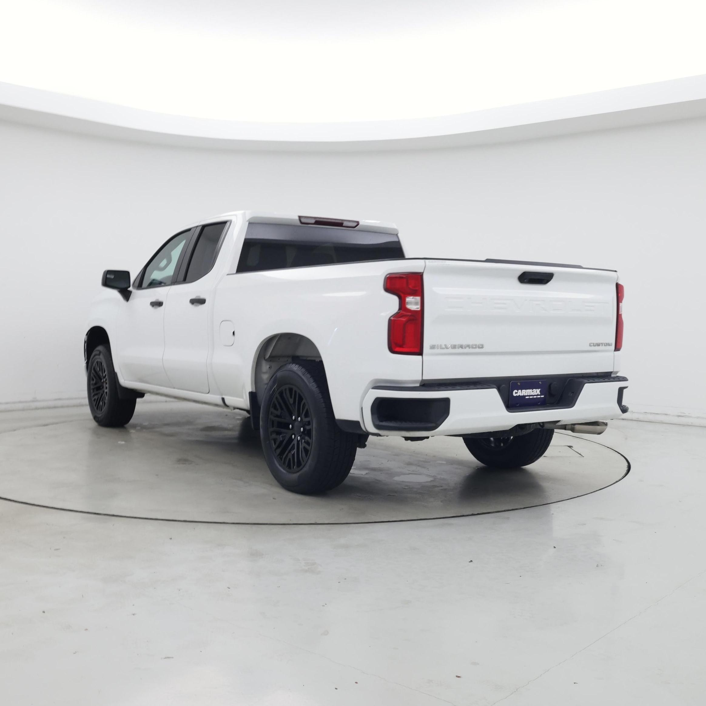 Thumbnail: 2020 Chevrolet Silverado 1500 - 2