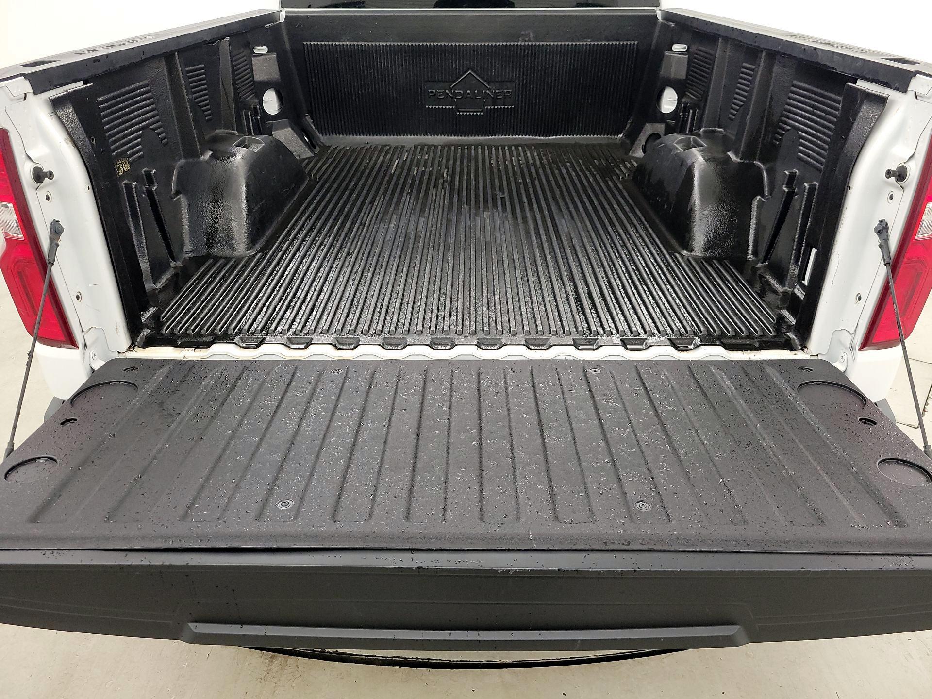 Thumbnail: 2020 Chevrolet Silverado 1500 - 20