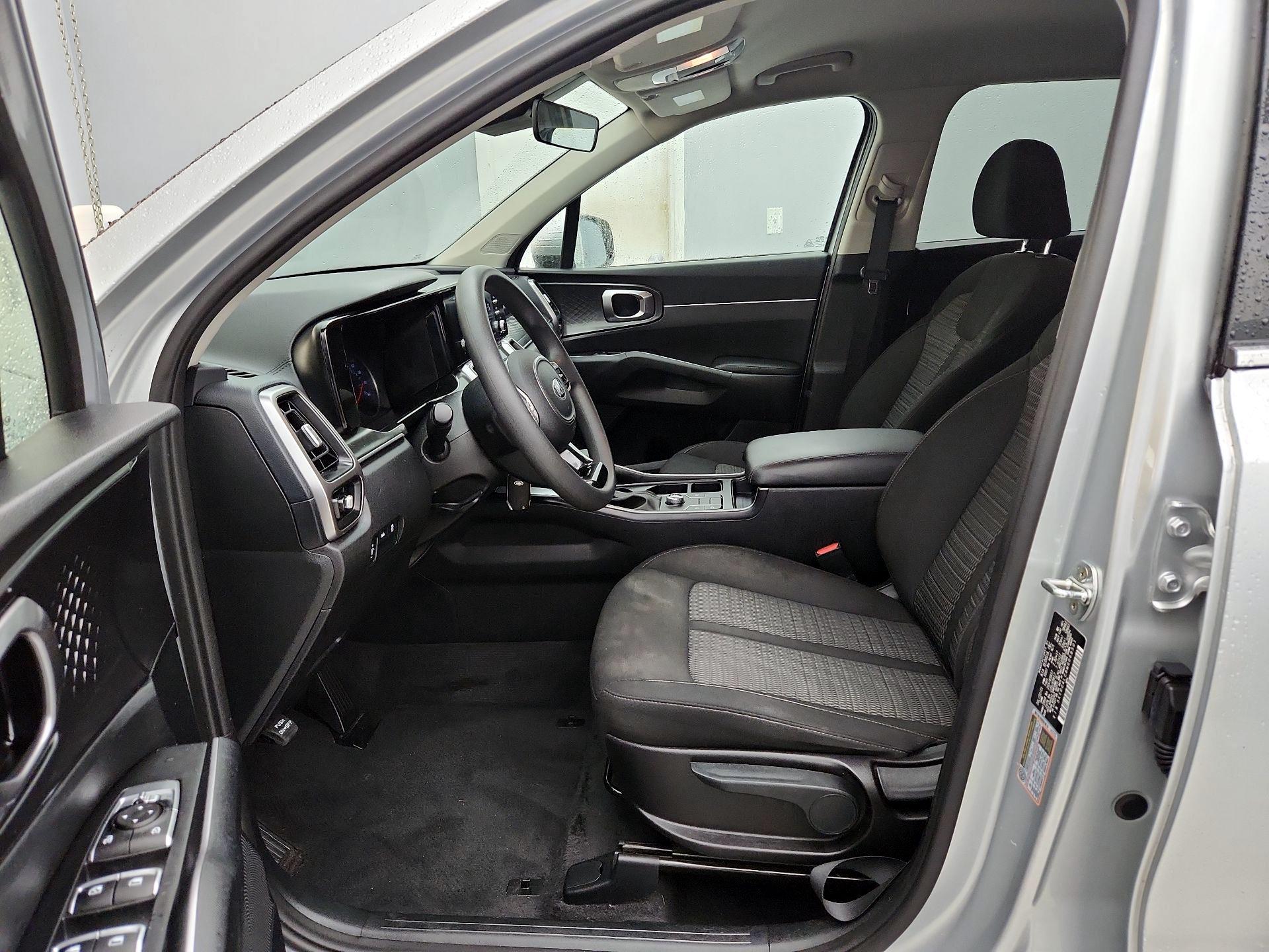 Thumbnail: 2021 Kia Sorento - 11