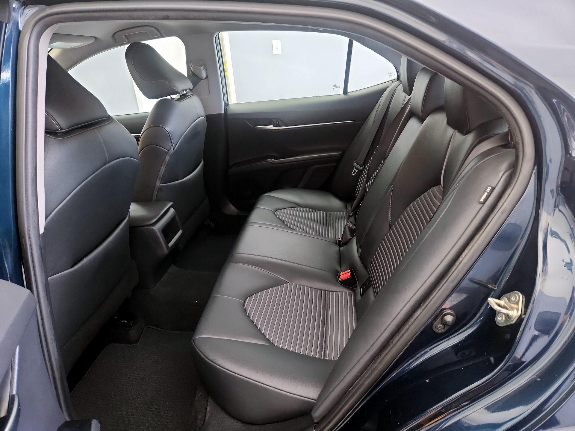 Thumbnail: 2019 Toyota Camry - 19