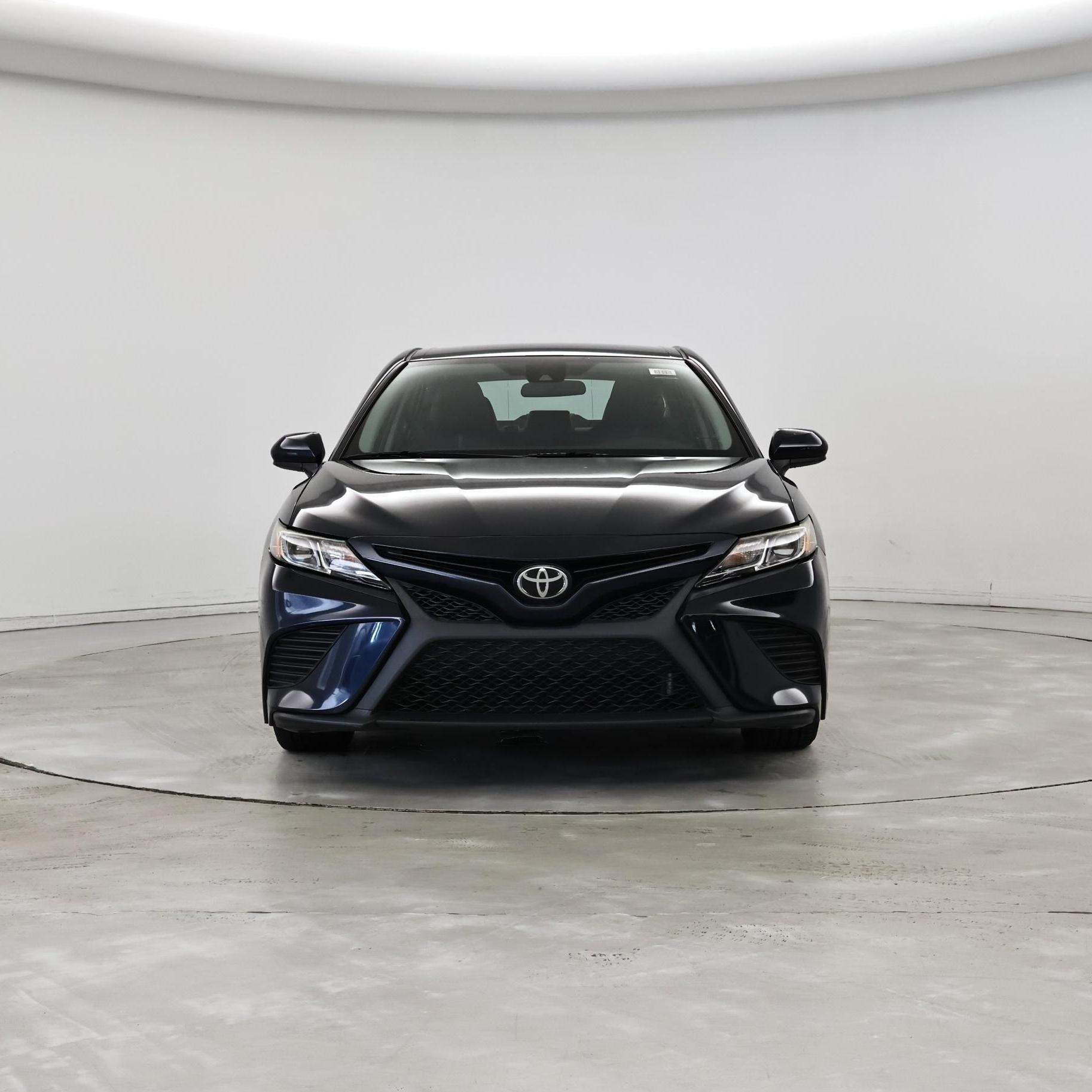 Thumbnail: 2019 Toyota Camry - 5