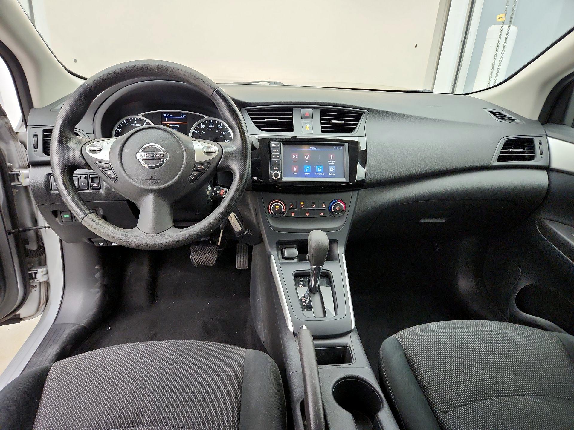 Thumbnail: 2019 Nissan Sentra - 9