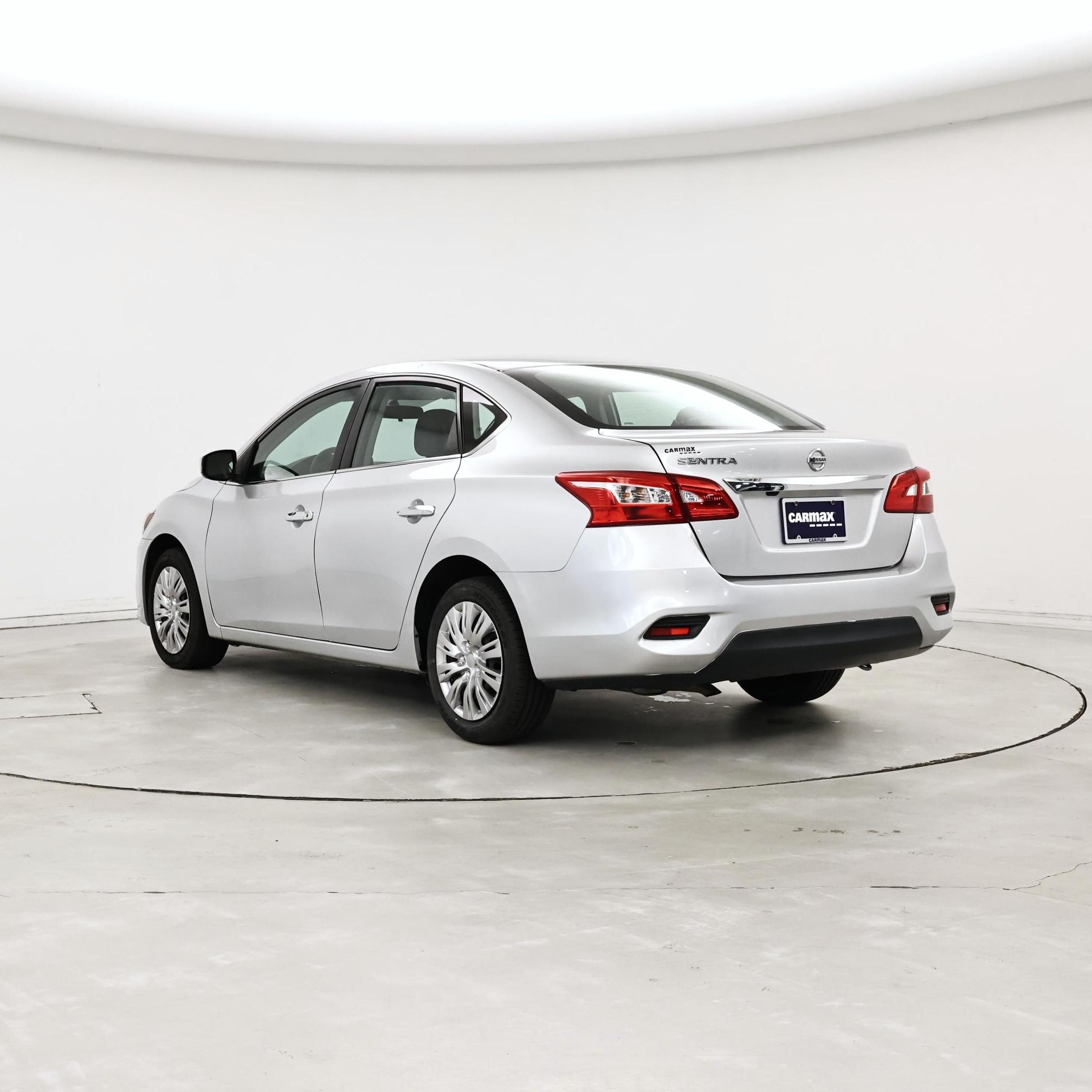 Thumbnail: 2019 Nissan Sentra - 2