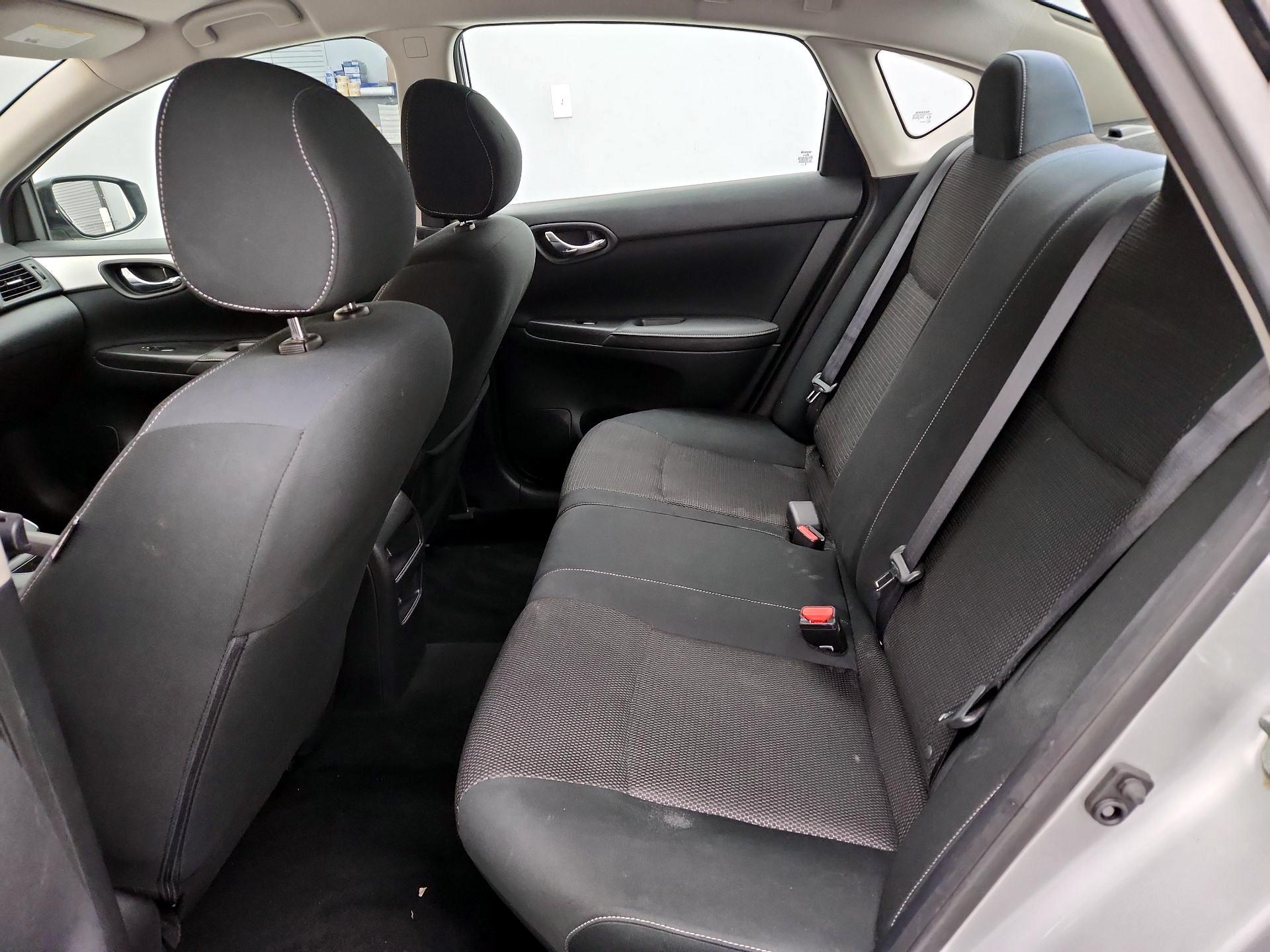 Thumbnail: 2019 Nissan Sentra - 19
