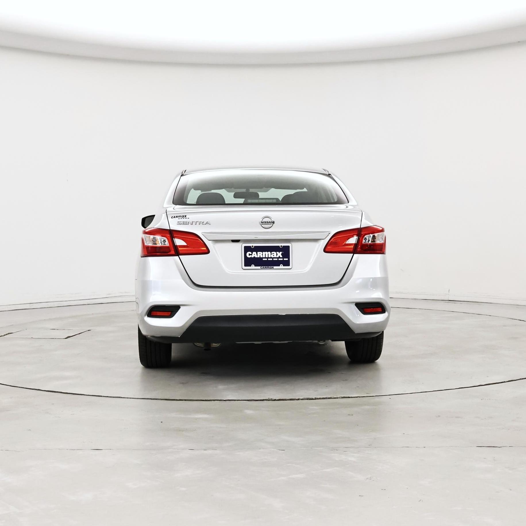 Thumbnail: 2019 Nissan Sentra - 6