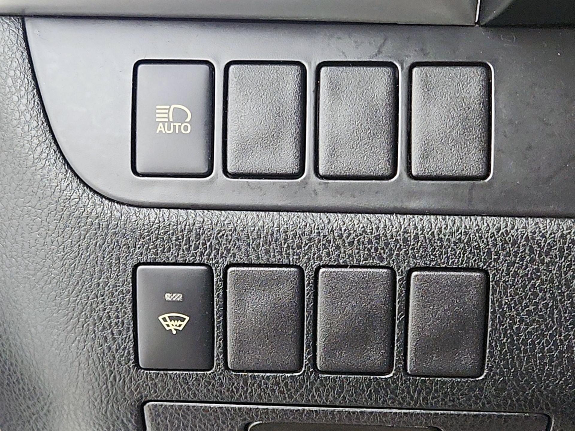 Thumbnail: 2018 Toyota Highlander - 13