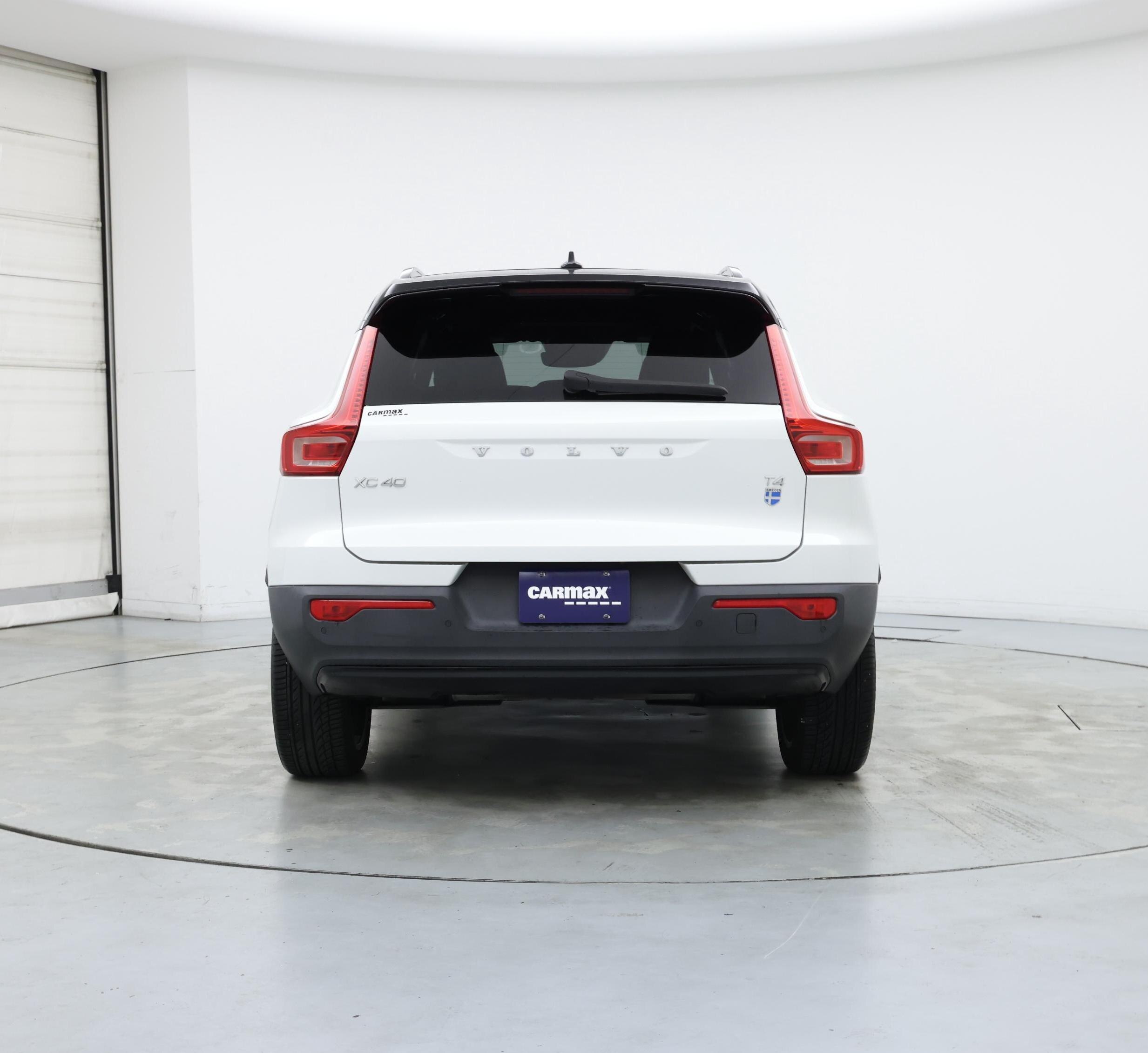 Thumbnail: 2021 Volvo XC40 - 6