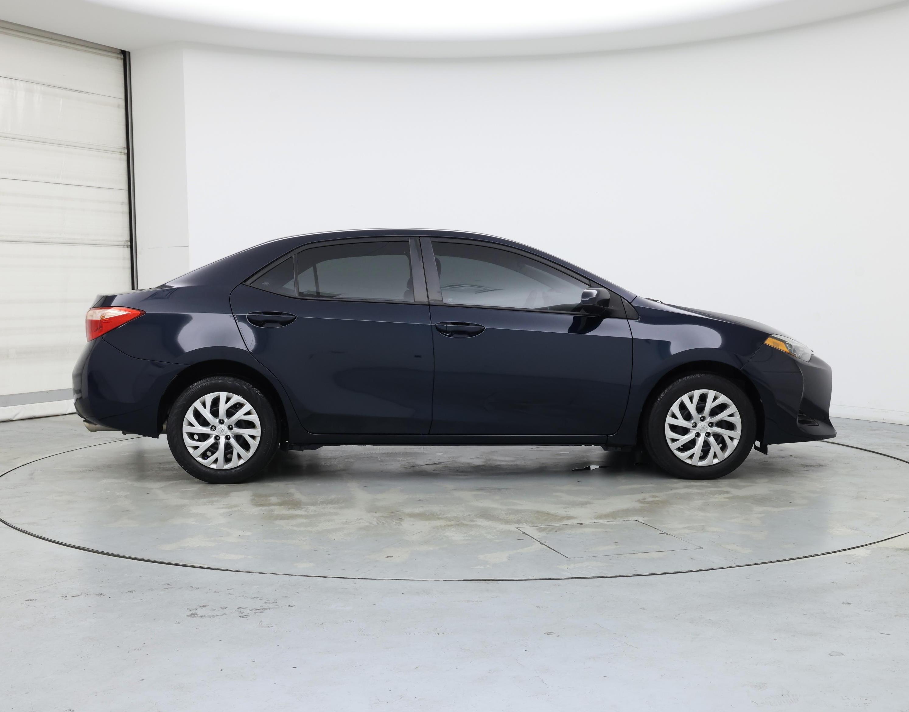 Thumbnail: 2019 Toyota Corolla - 7
