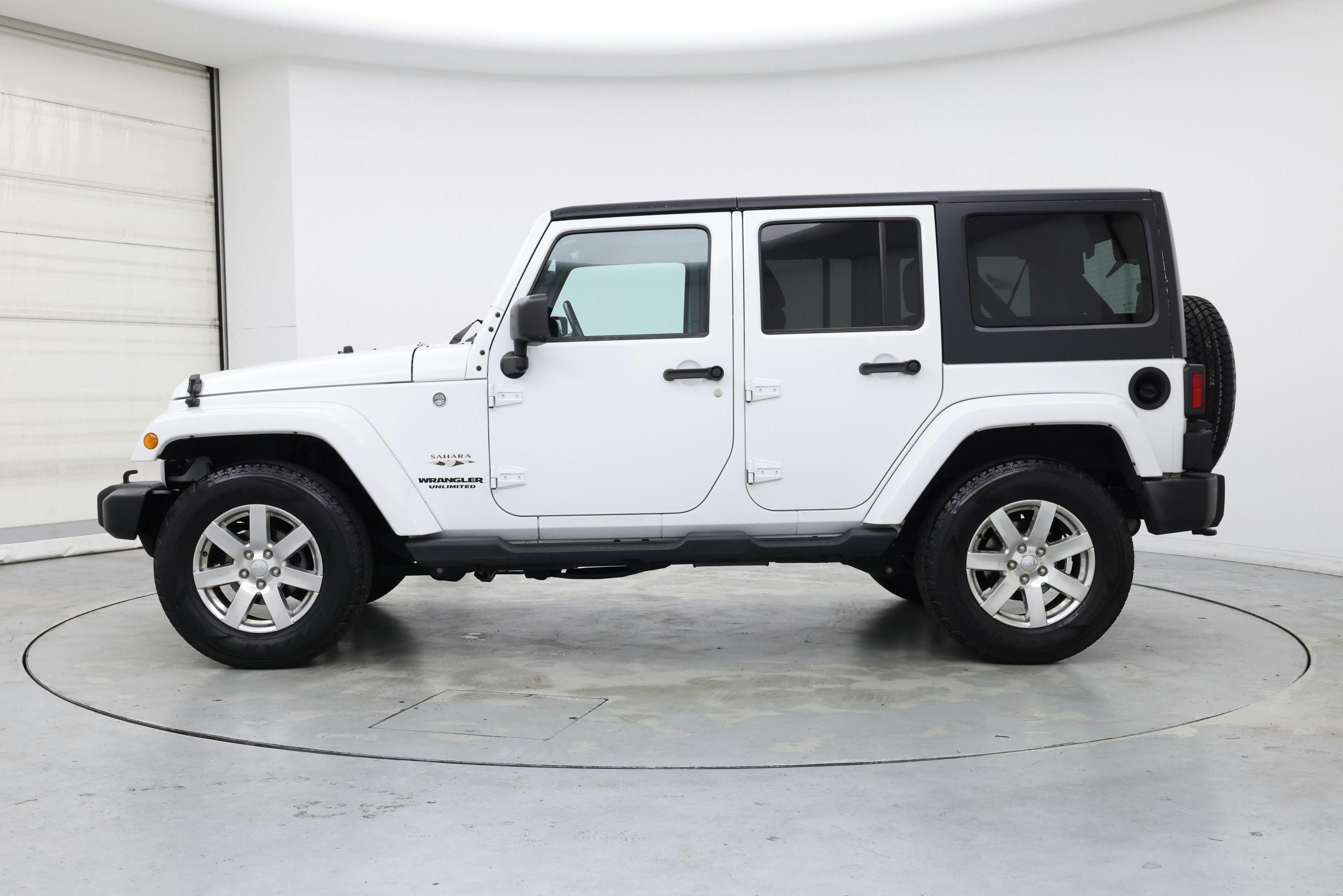 Thumbnail: 2017 Jeep Wrangler - 3