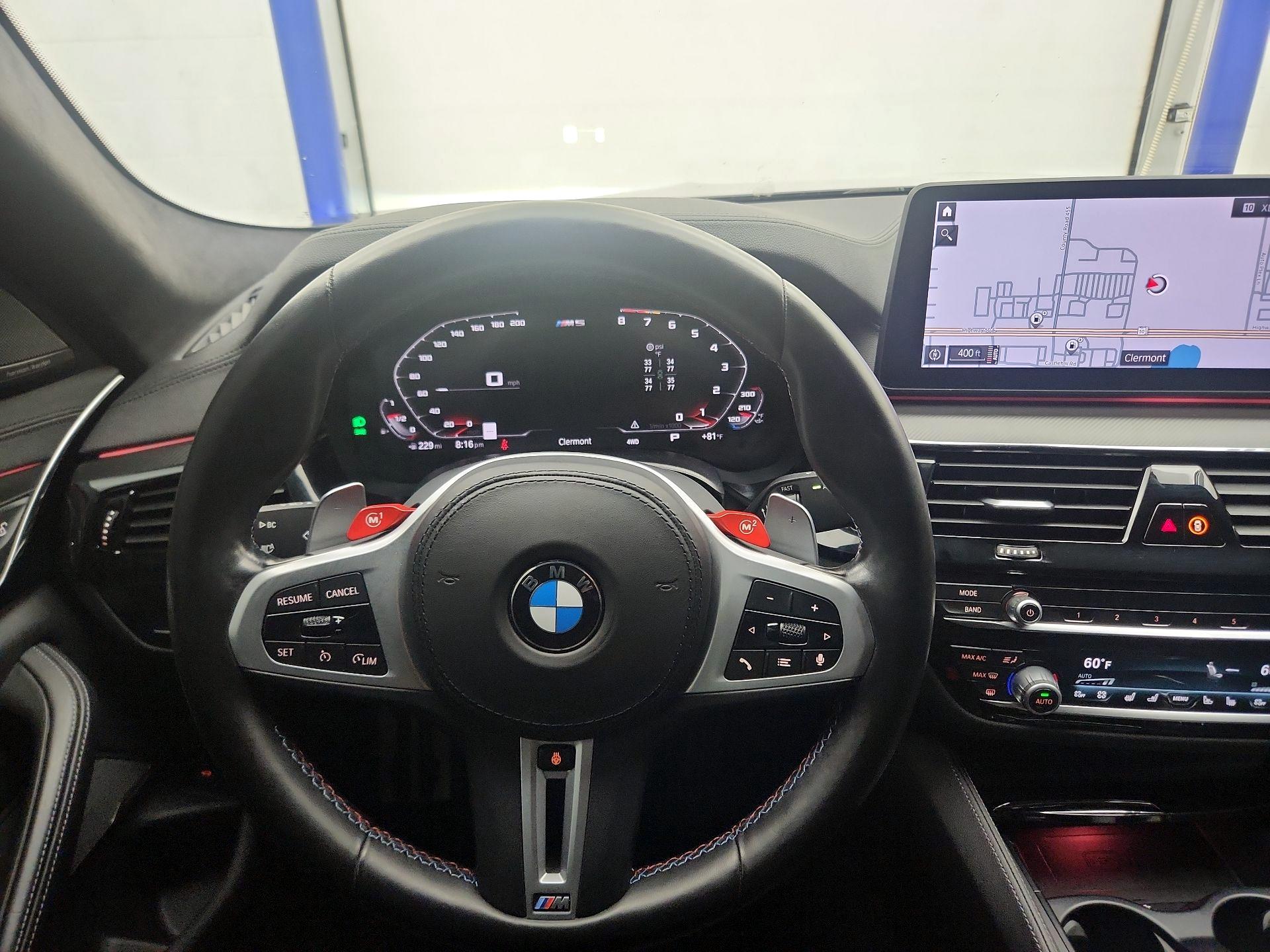 Thumbnail: 2023 BMW M5 - 10