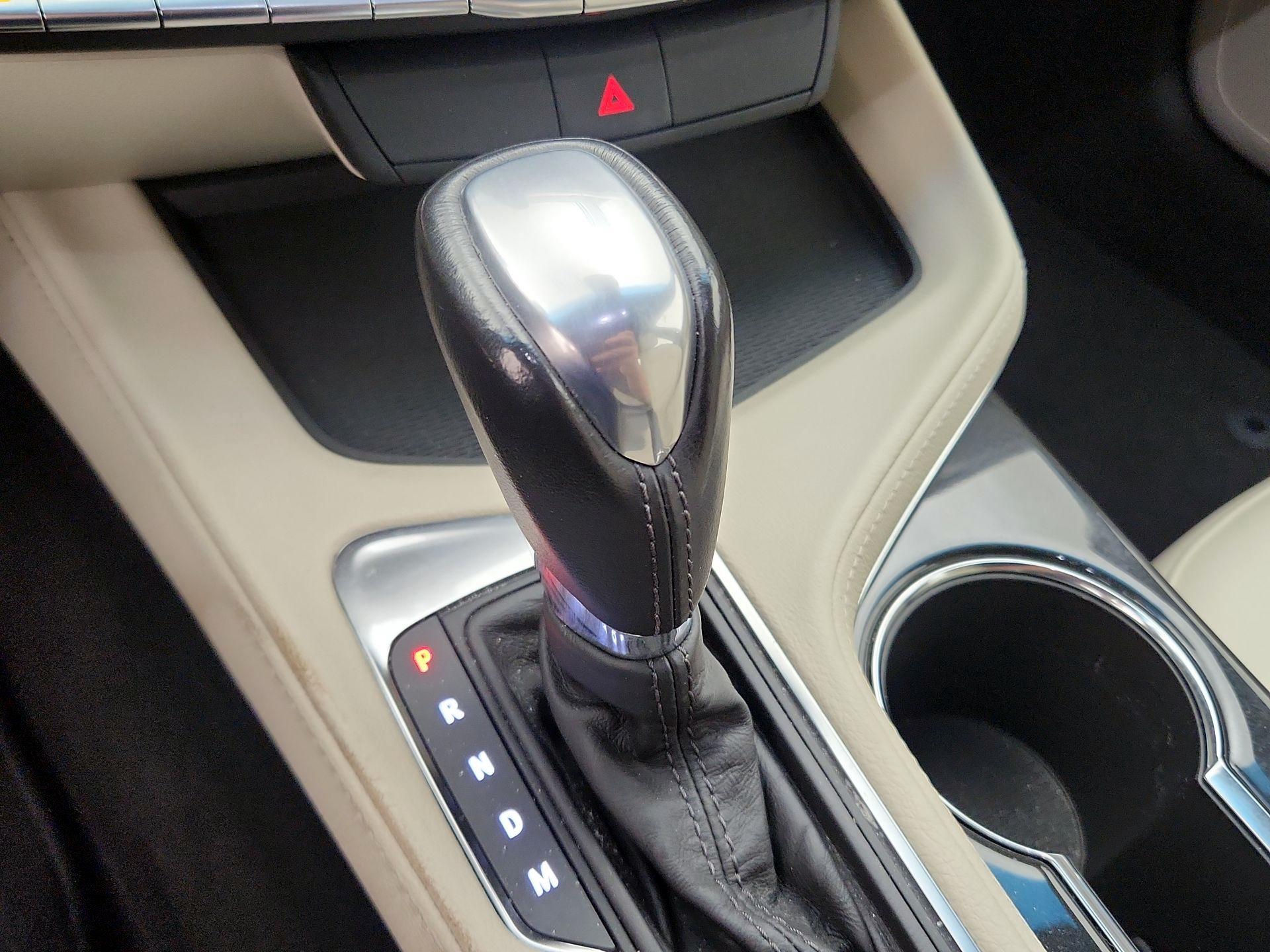 Thumbnail: 2021 Cadillac CT4 - 17