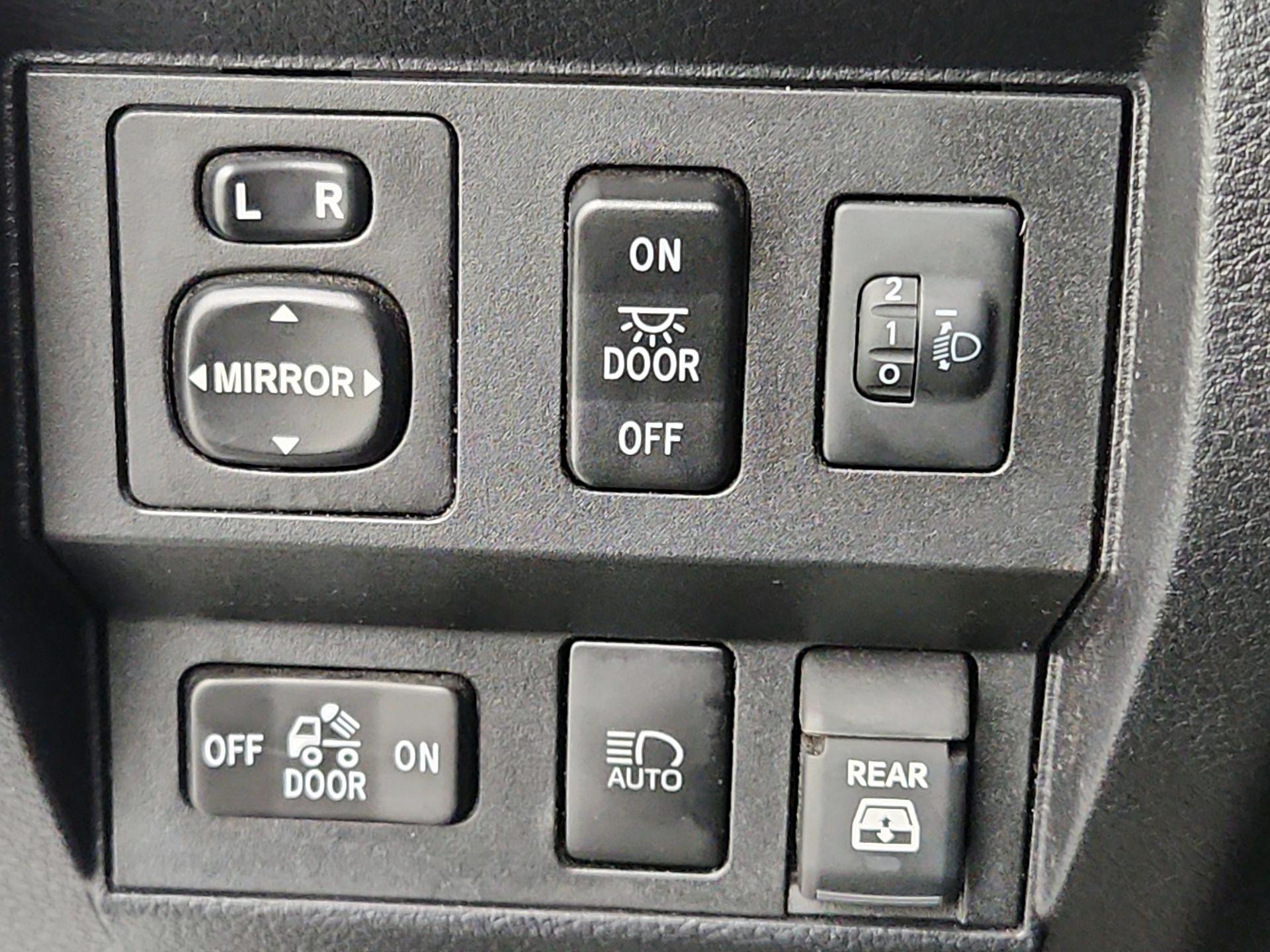 Thumbnail: 2021 Toyota Tundra - 13