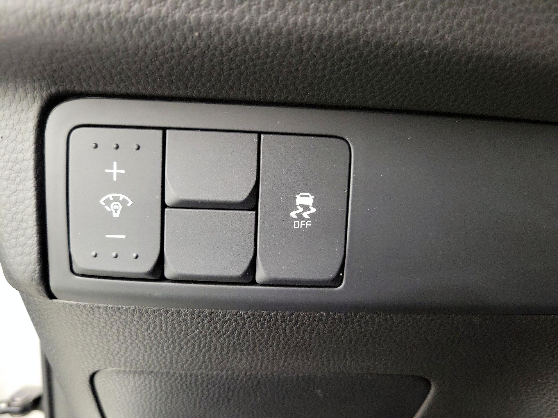 Thumbnail: 2019 Kia Soul - 13