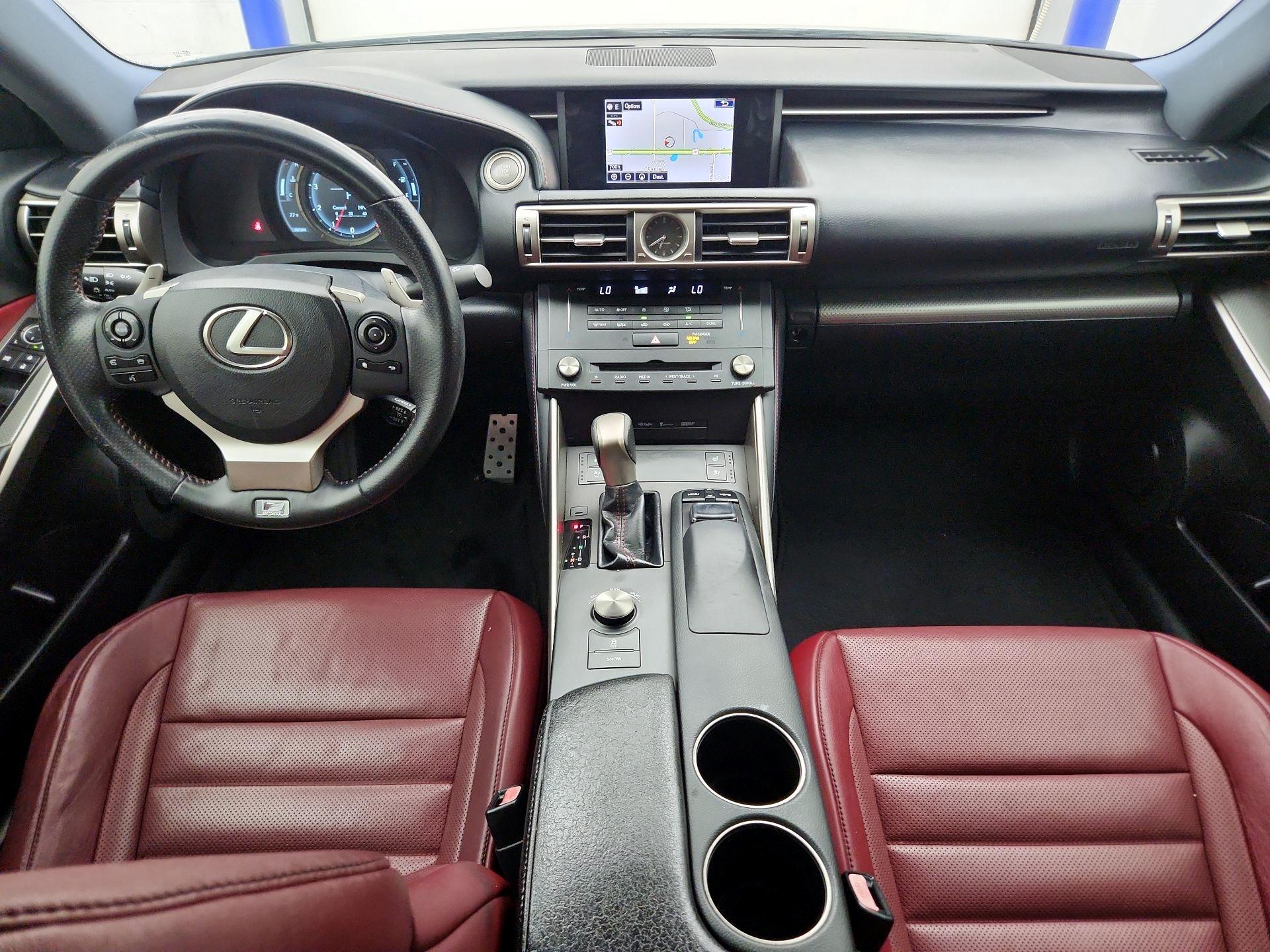 Thumbnail: 2015 Lexus IS - 9
