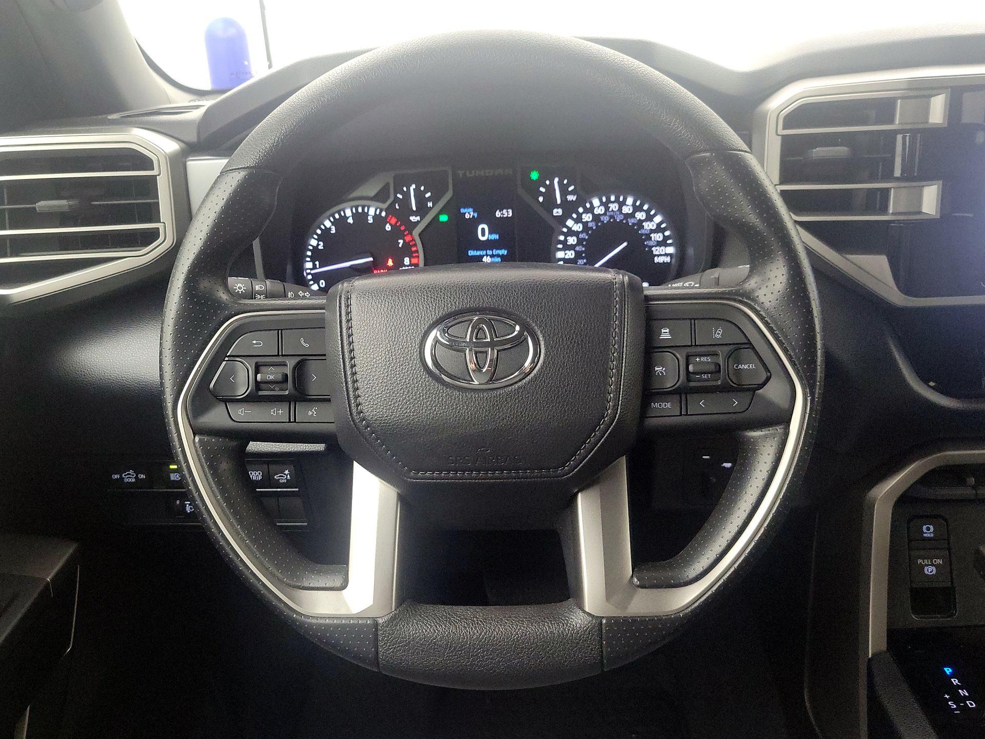 Thumbnail: 2025 Toyota Tundra - 10