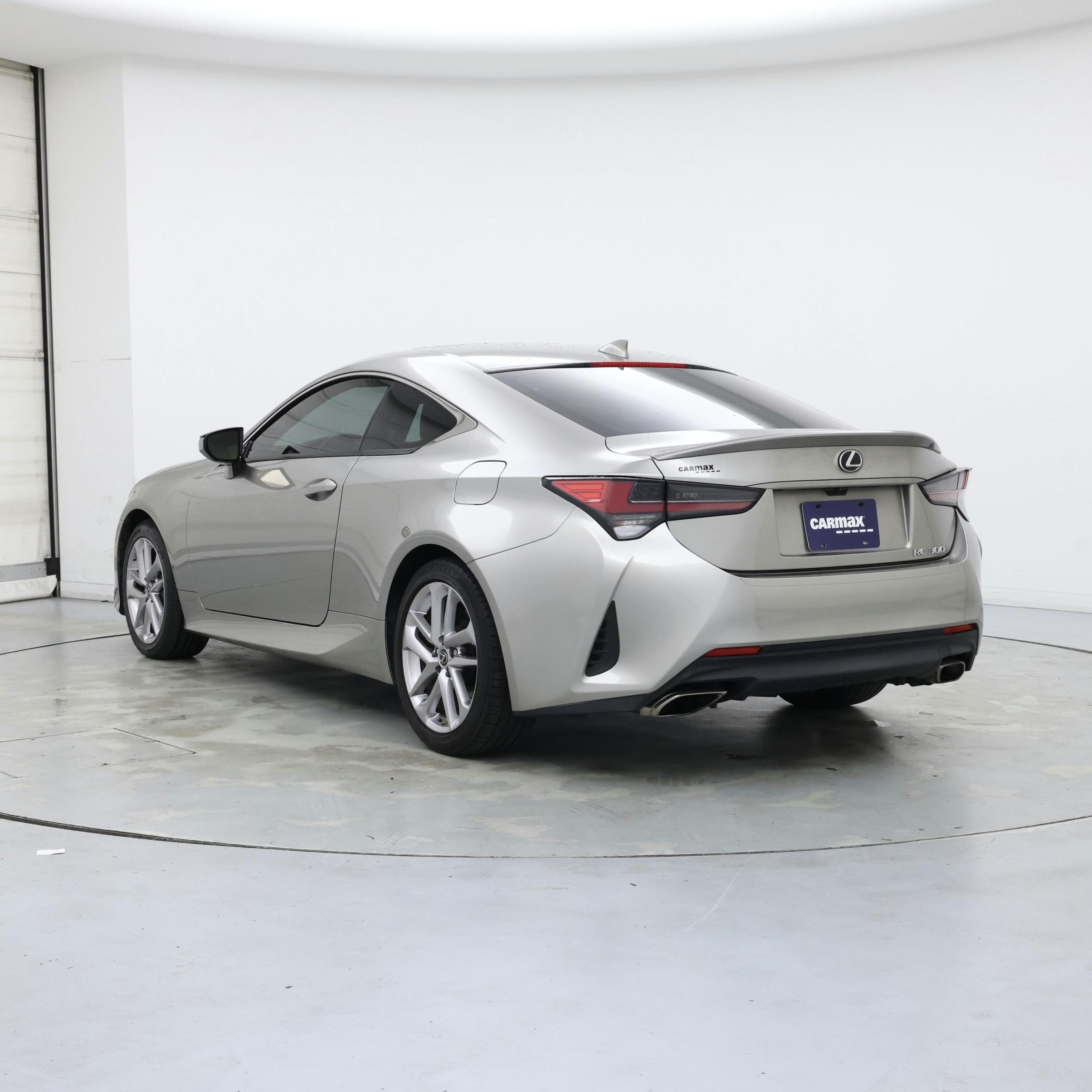Thumbnail: 2020 Lexus RC - 2