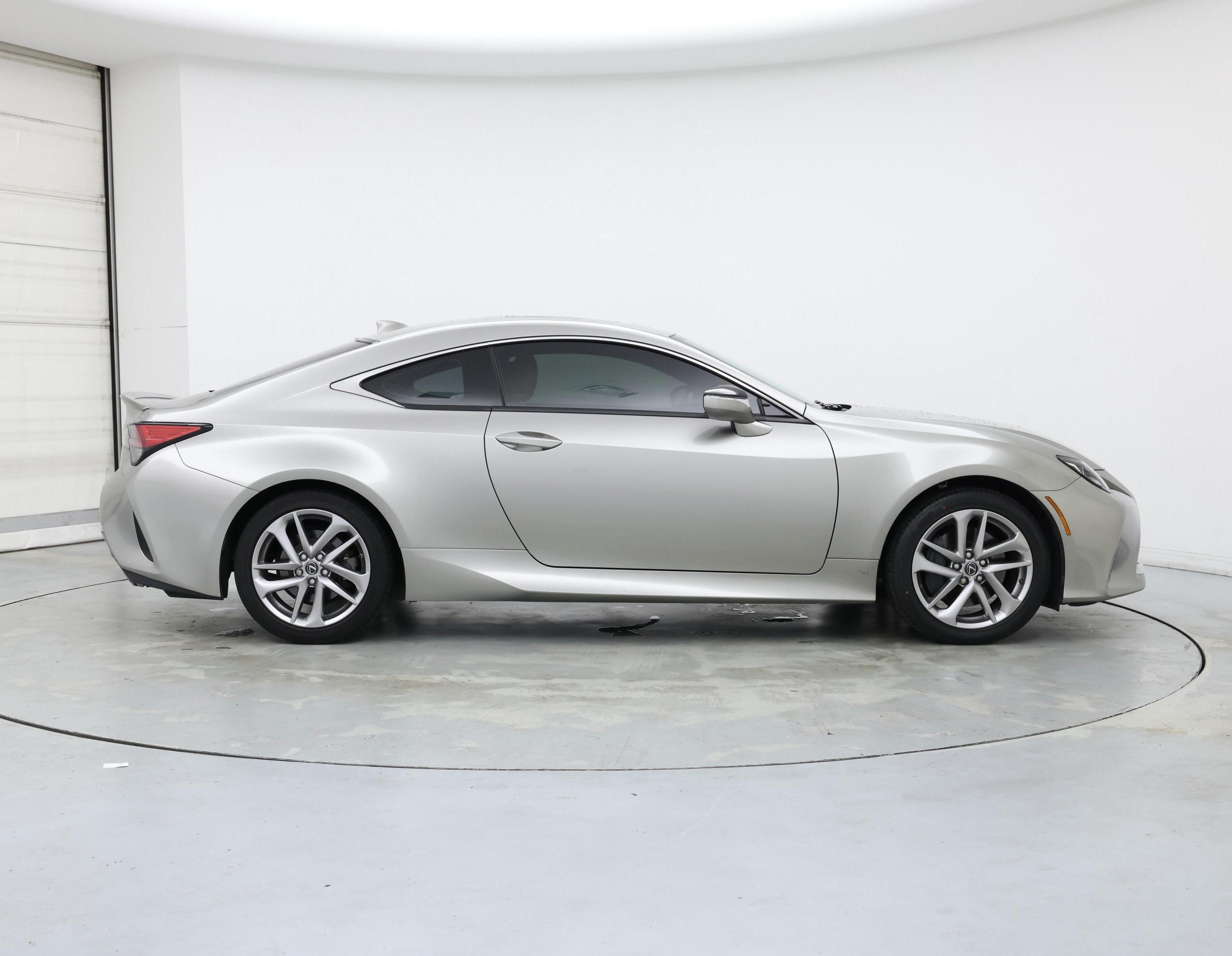 Thumbnail: 2020 Lexus RC - 7