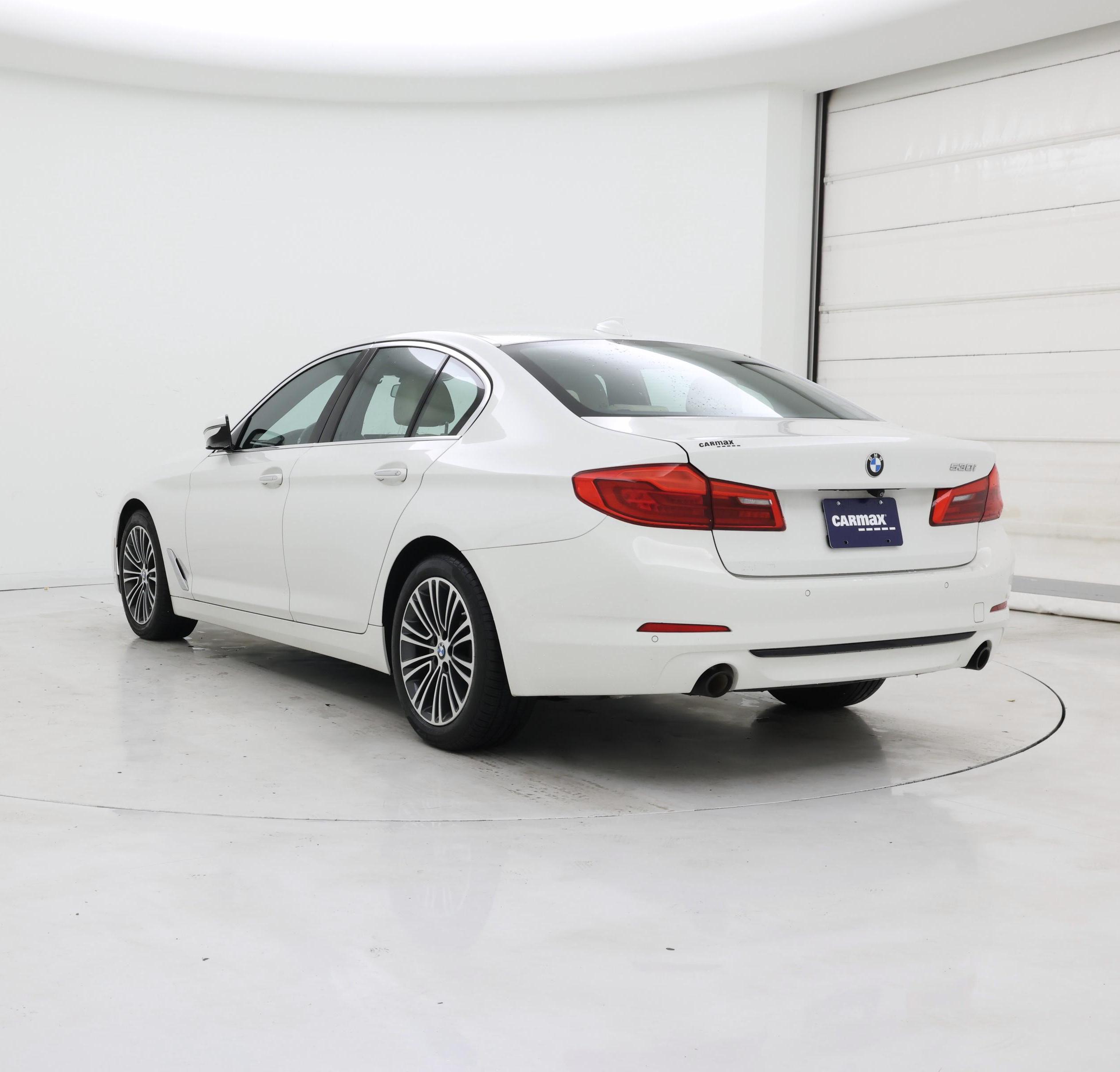 Thumbnail: 2018 BMW 5 Series - 2