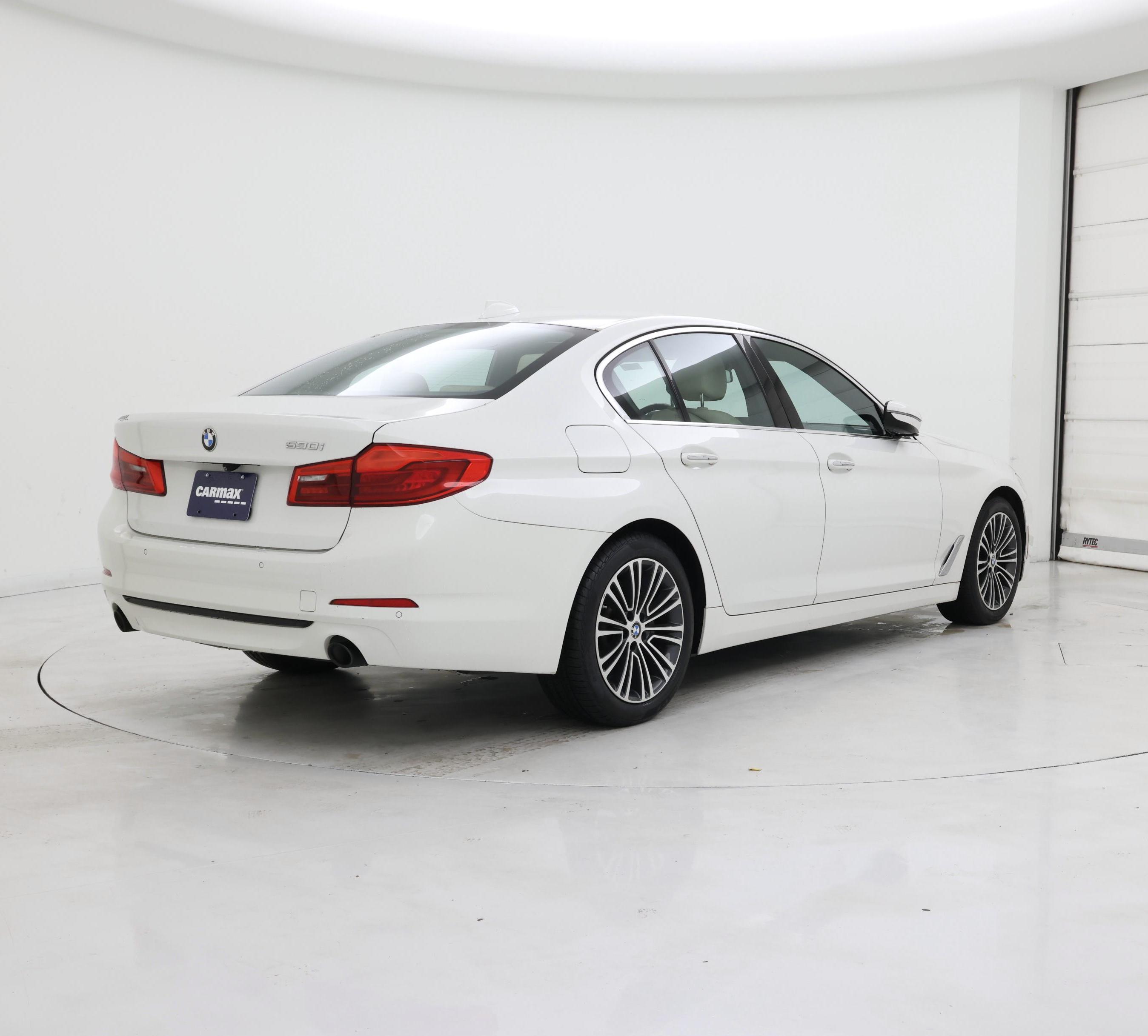 Thumbnail: 2018 BMW 5 Series - 8