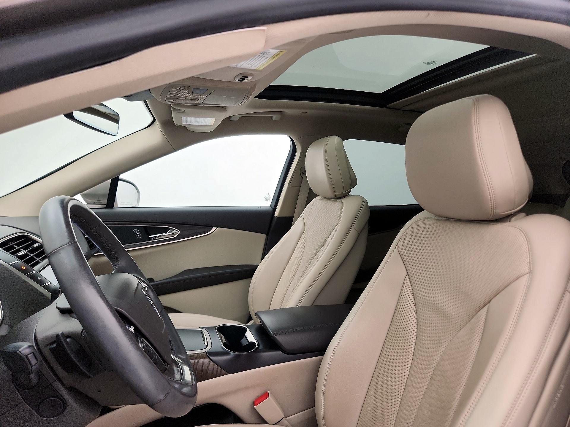 Thumbnail: 2020 Lincoln Nautilus - 20
