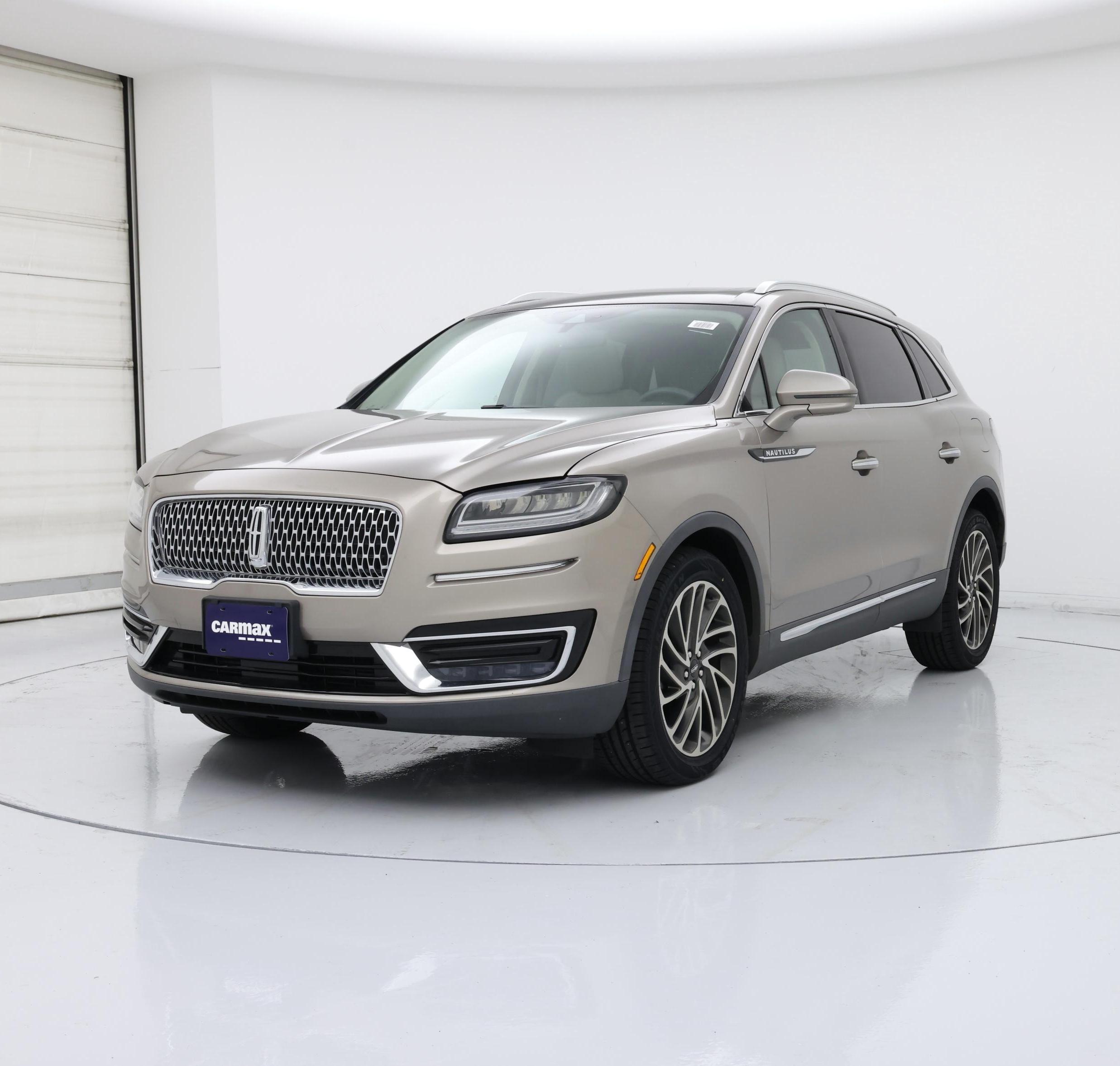 Thumbnail: 2020 Lincoln Nautilus - 4