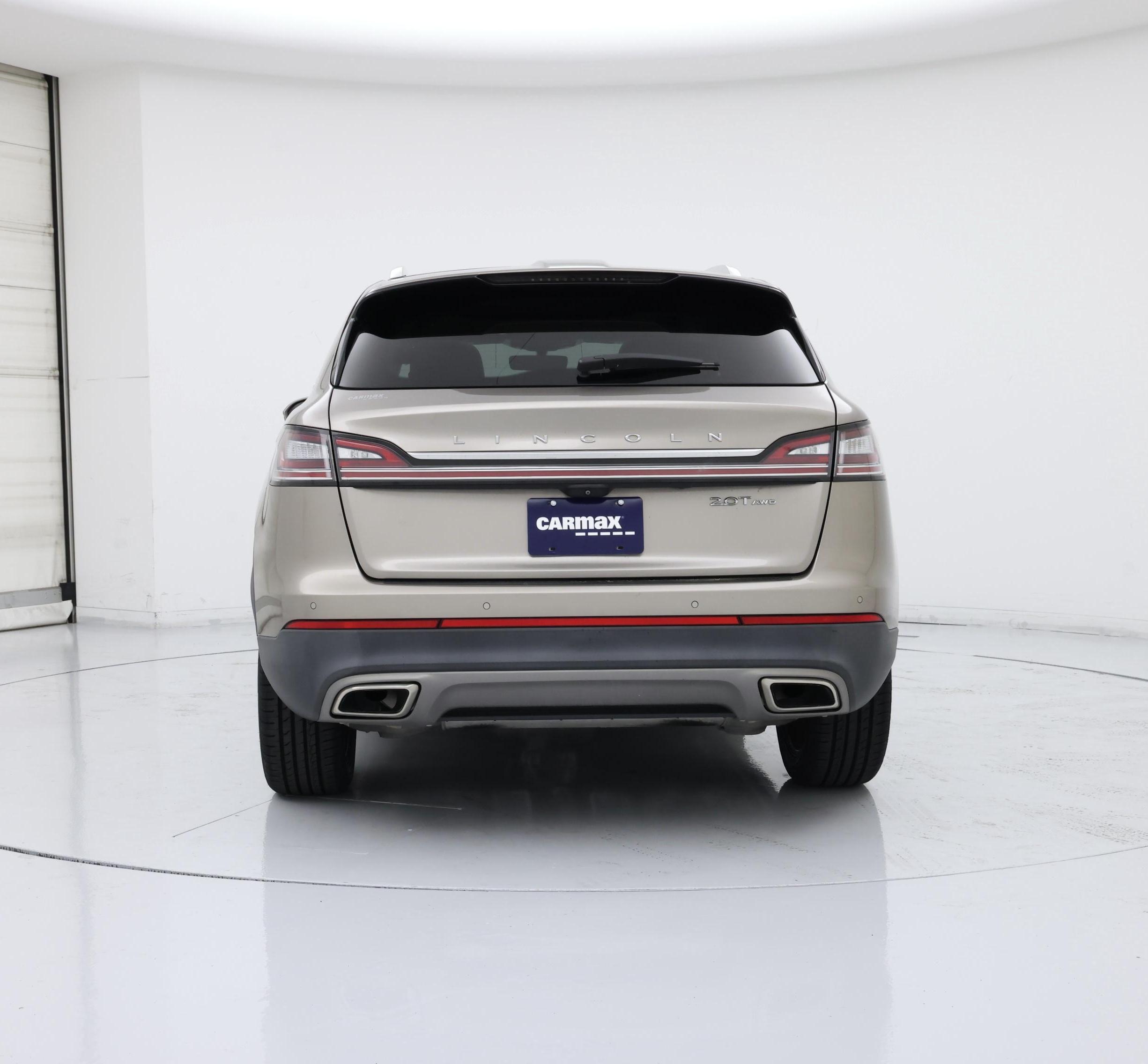 Thumbnail: 2020 Lincoln Nautilus - 6