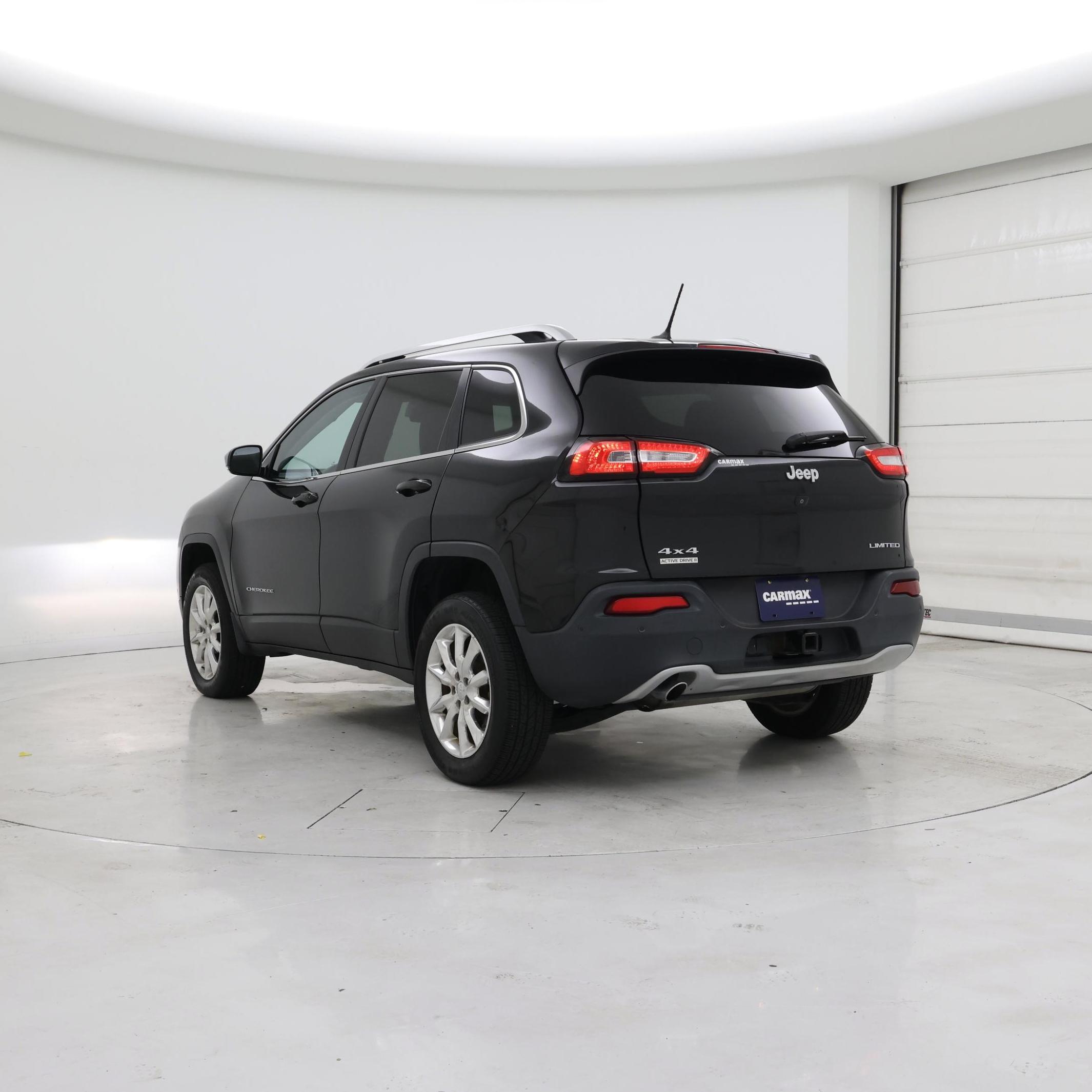 Thumbnail: 2015 Jeep Cherokee - 2