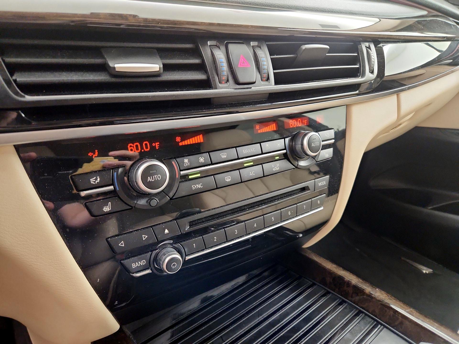Thumbnail: 2016 BMW X5 - 17