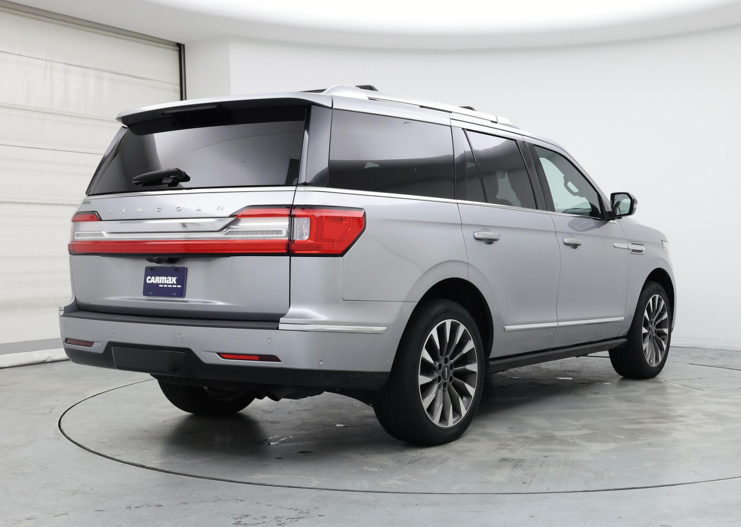 Thumbnail: 2021 Lincoln Navigator - 8